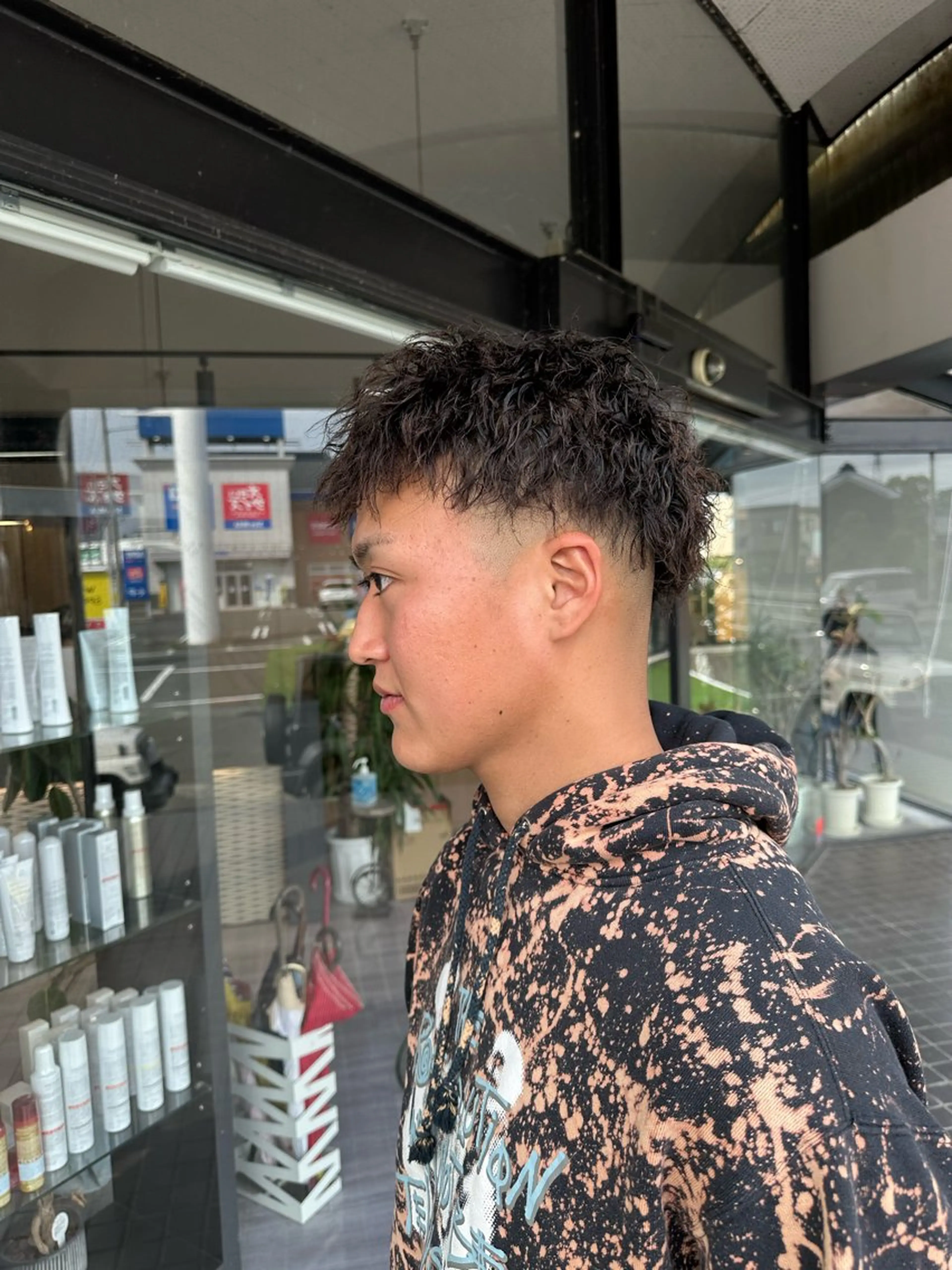 パーマ メンズ arika オケシ　リョウダイのヘアスタイル