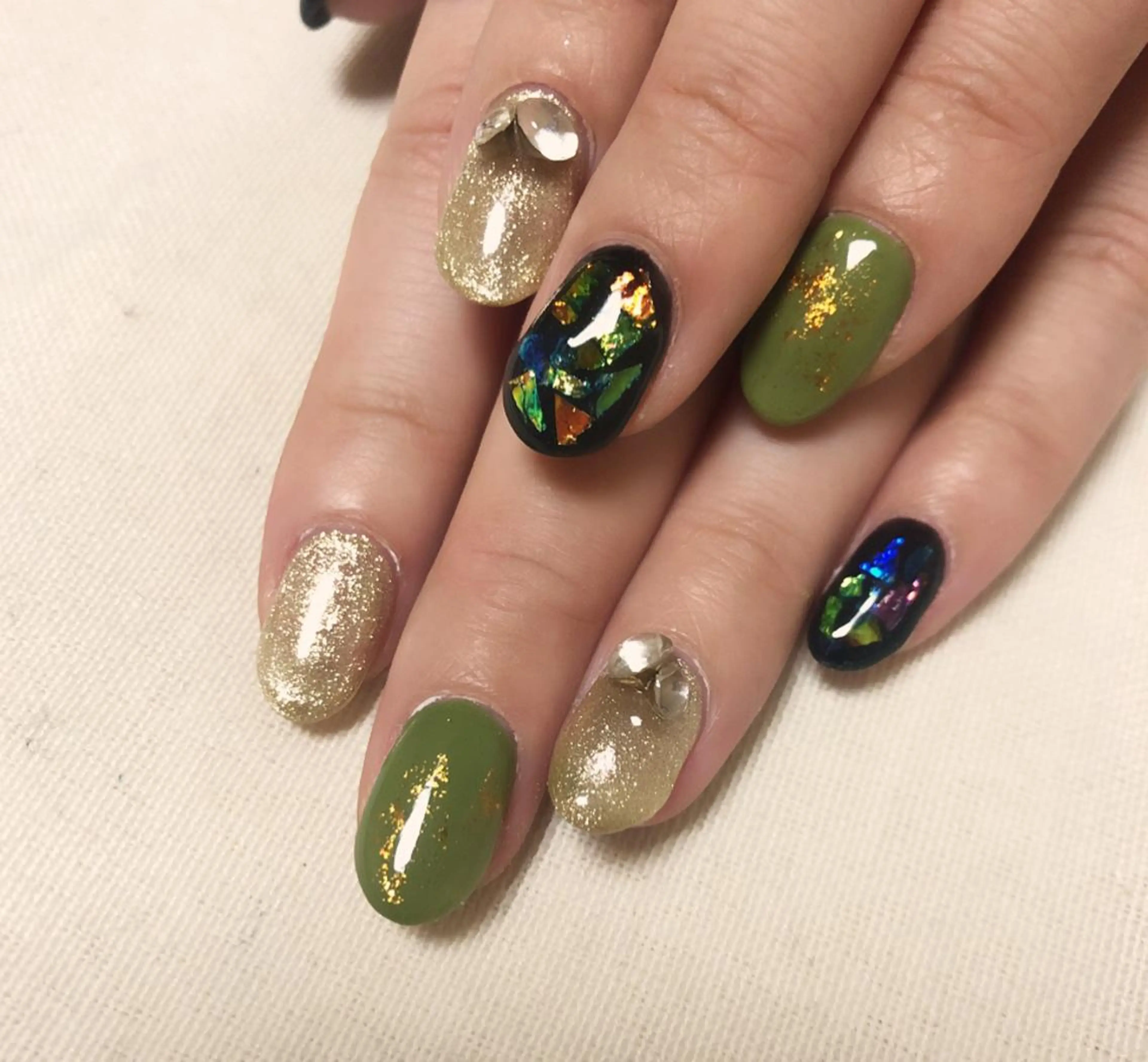 ネイル AZU nailのネイルデザイン