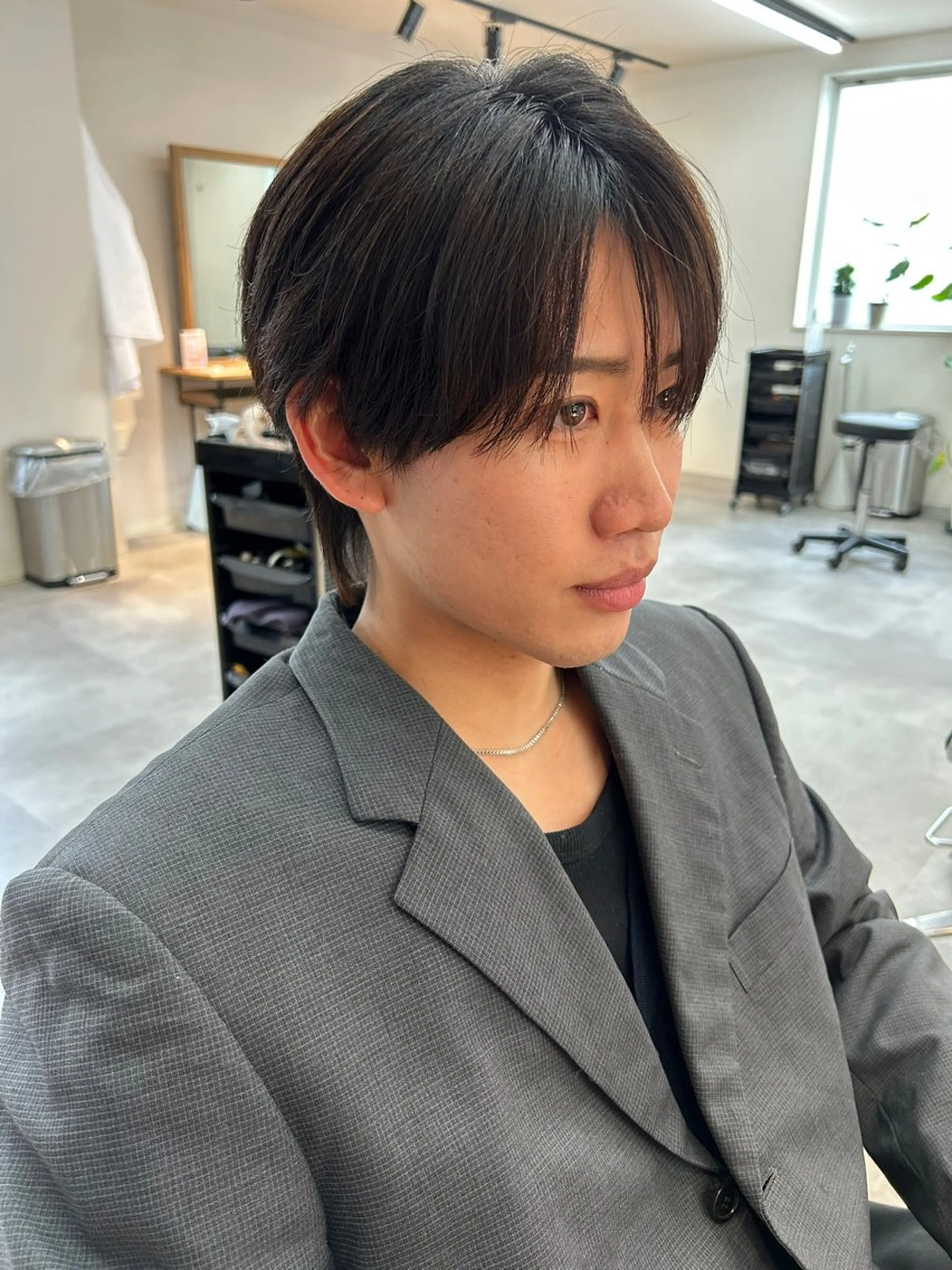メンズ センターパート ダウンパーマ フェザーパーマ メンズ韓国風 メンズパーマ カット 韓国ヘア特化/メン ズパーマ特化/下田のヘアスタイル