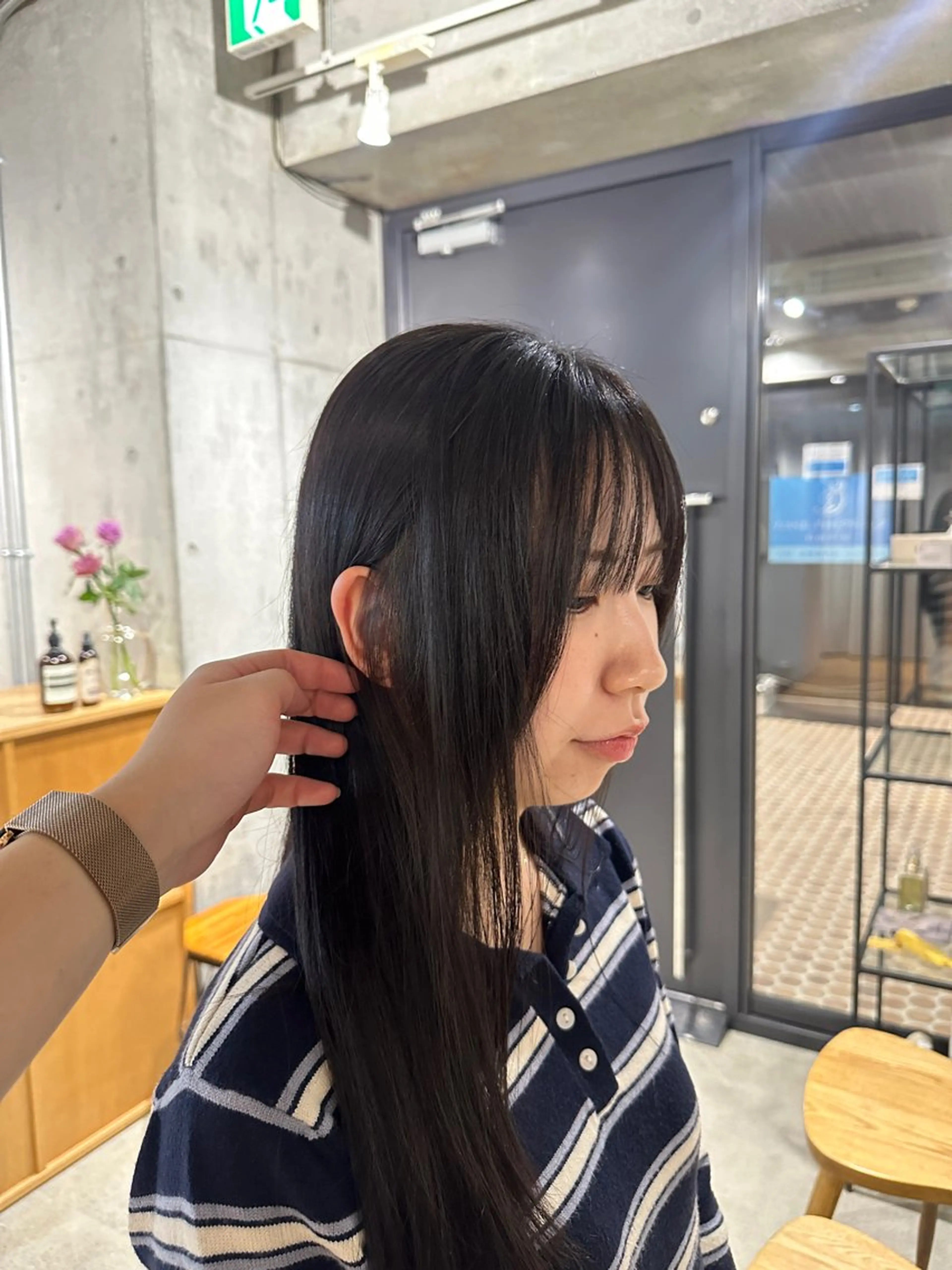 セミロング カラー 透明感カラー ヘアカラー トリートメント 中里　凜/無料カット 🎀/自由が丘のヘアスタイル