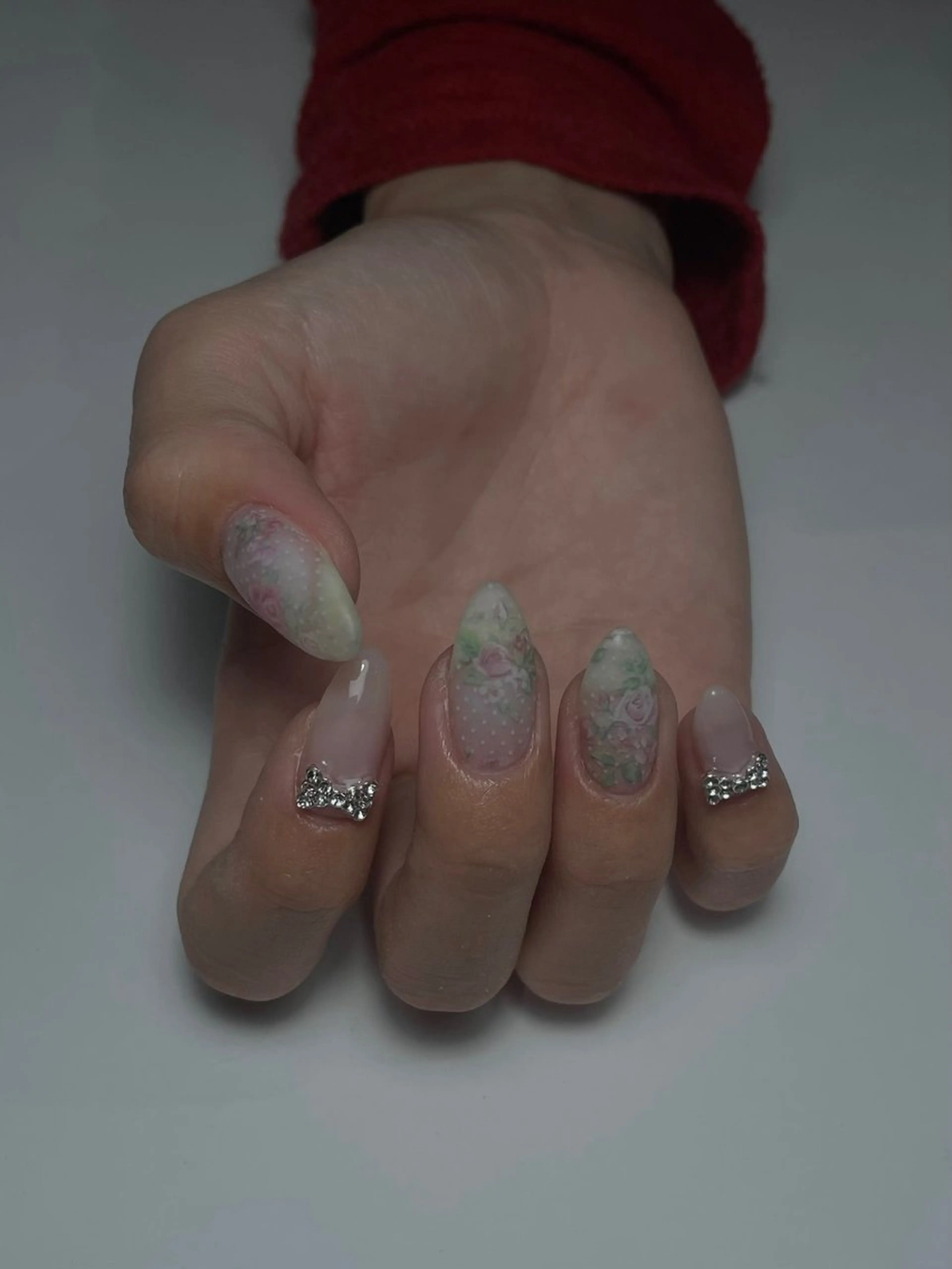 ネイル ハンドネイル One HARUNAのネイルデザイン