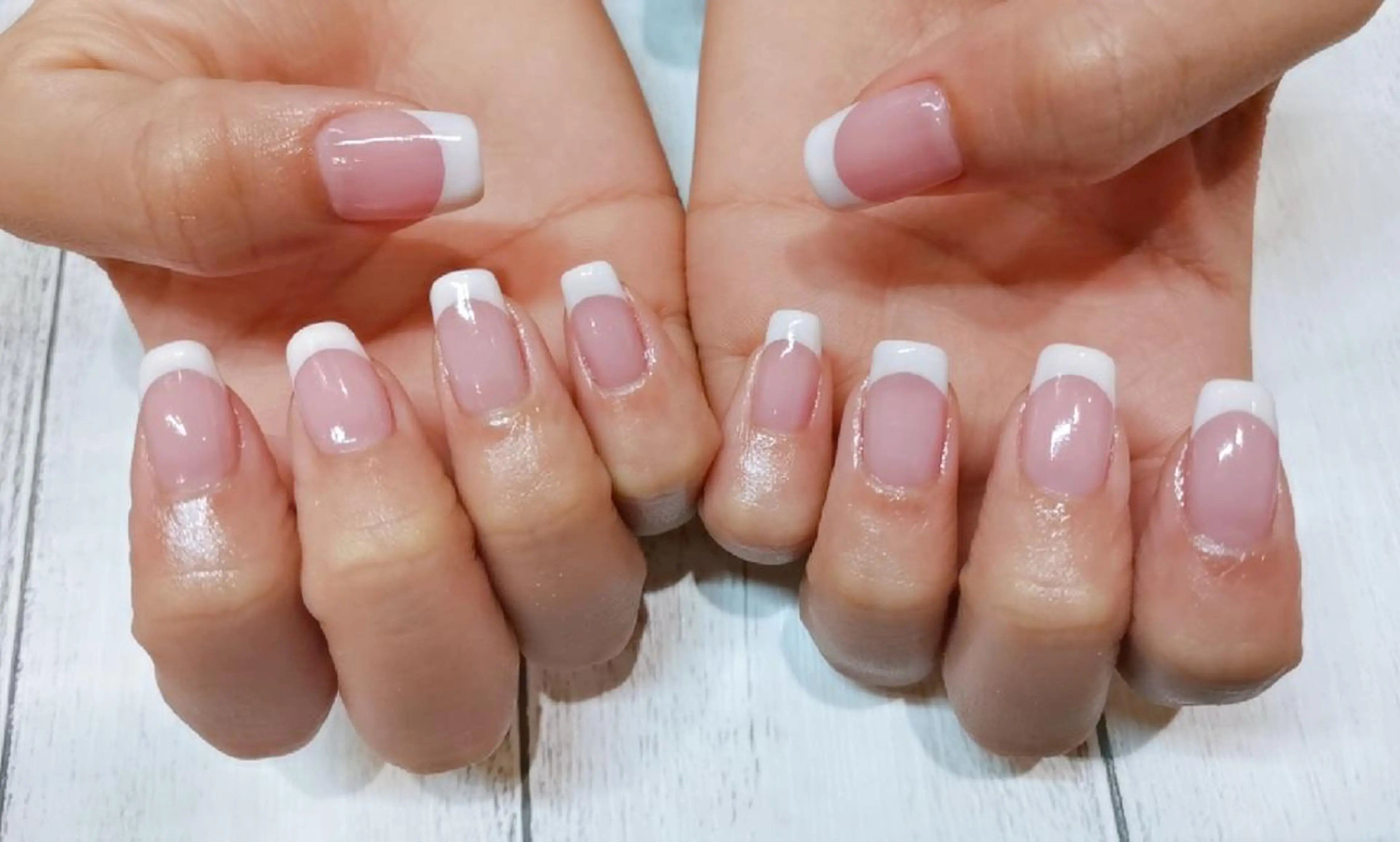 ネイル ハンドネイル ハンドケア nails by Mikaのネイルデザイン