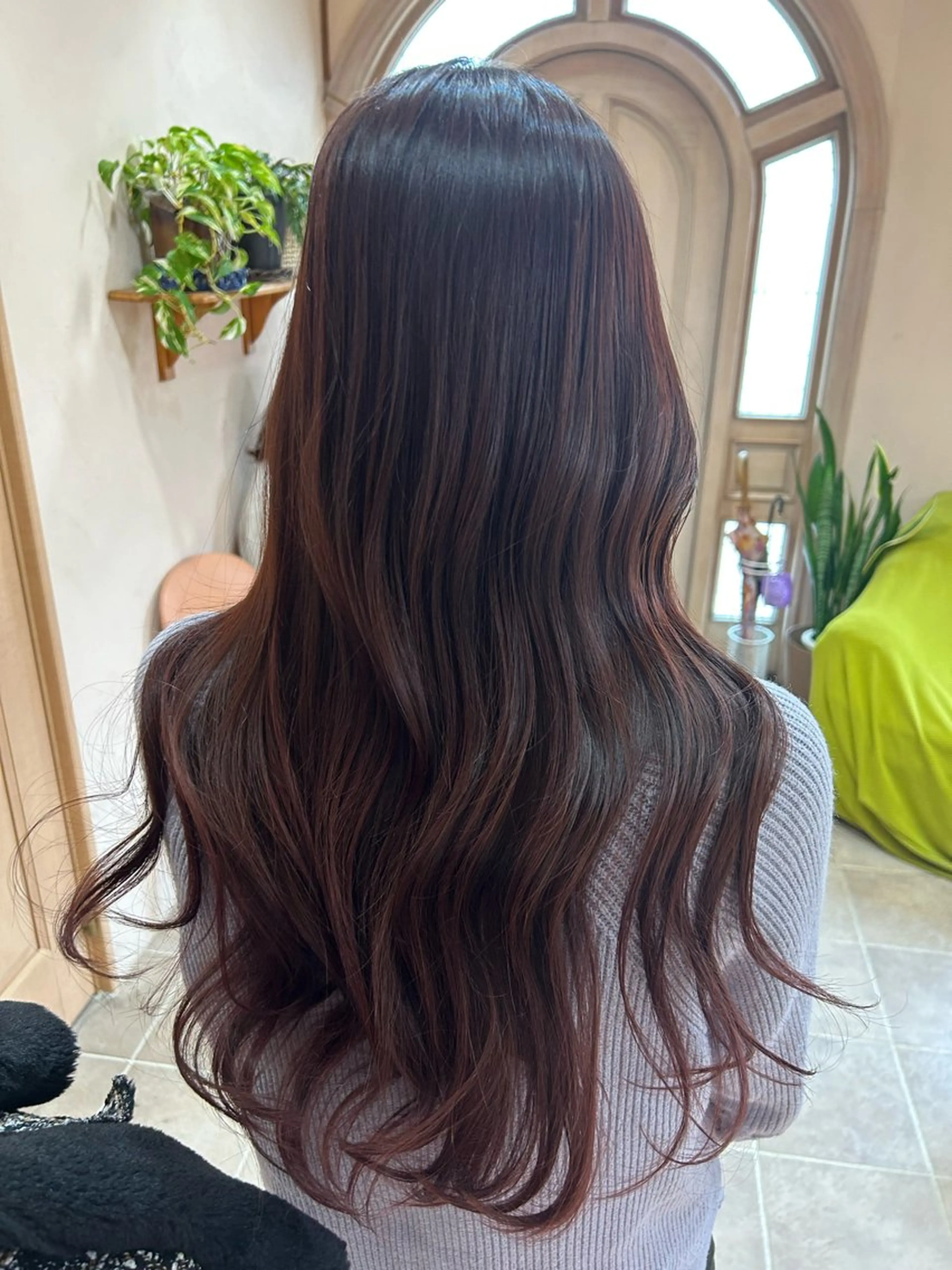 ロング ヘアカラー mayu .のヘアスタイル