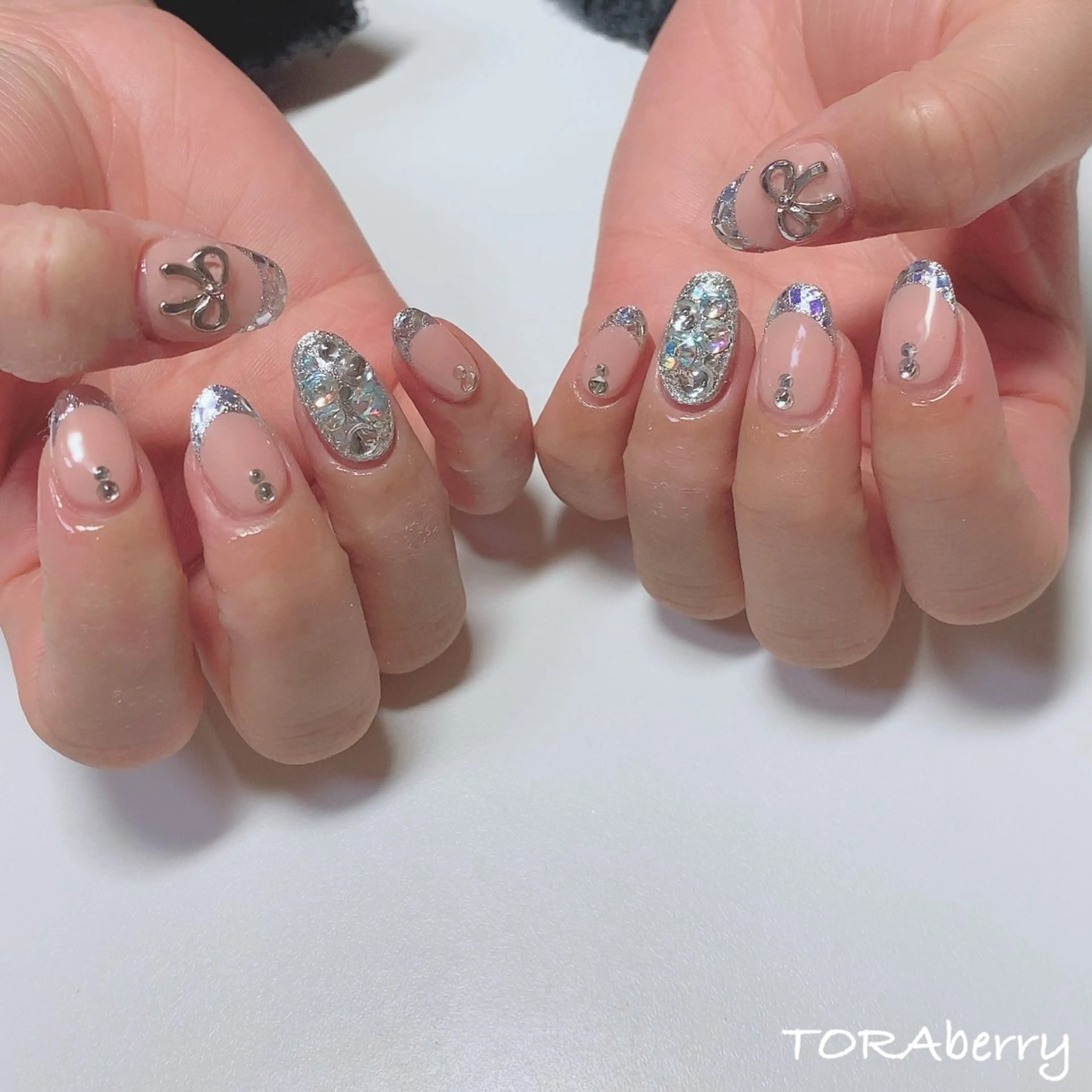ネイル ハンドネイル ネイリスト なつみのネイルデザイン