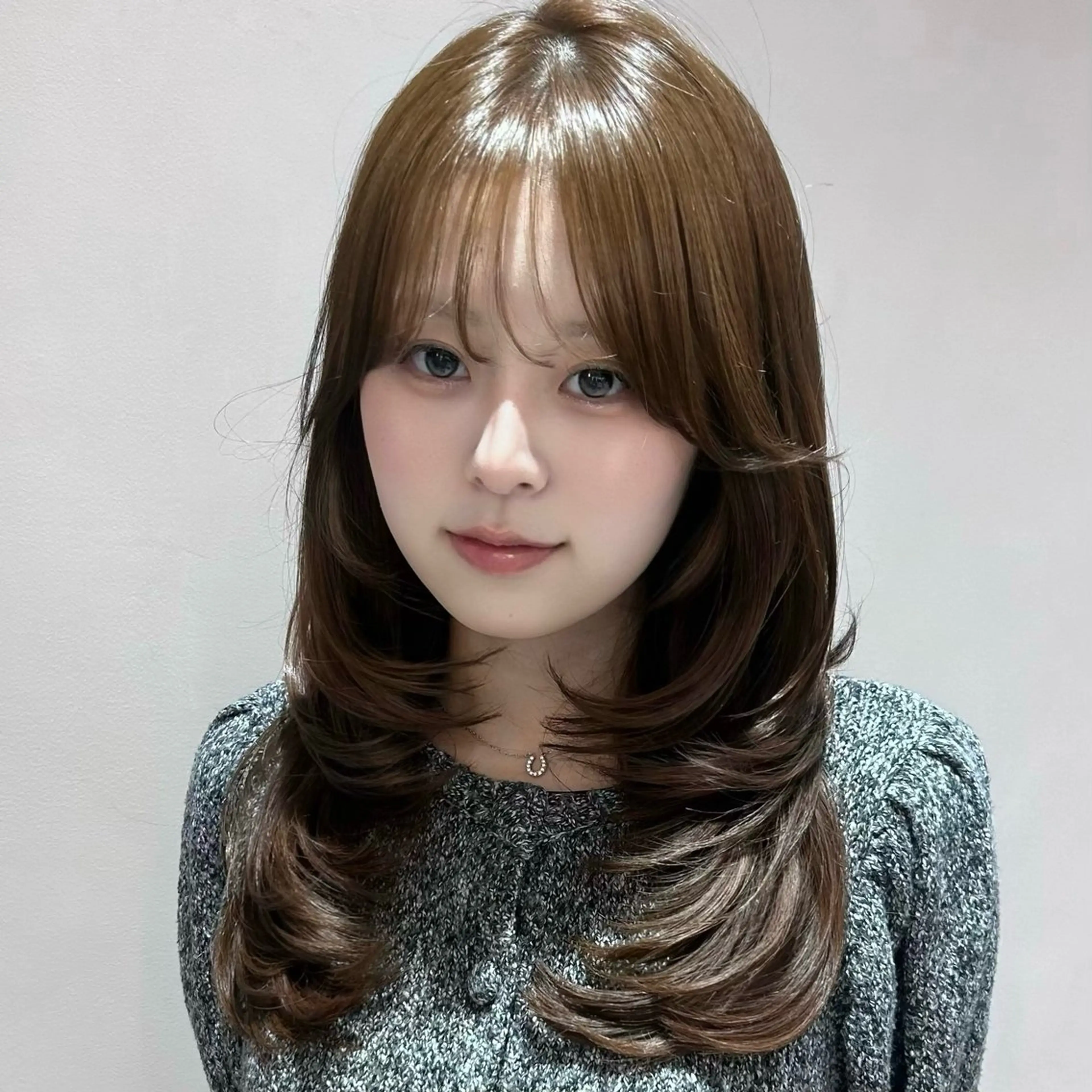 セミロング カラー レイヤー/艶カラー/ Natsuho💞のヘアスタイル