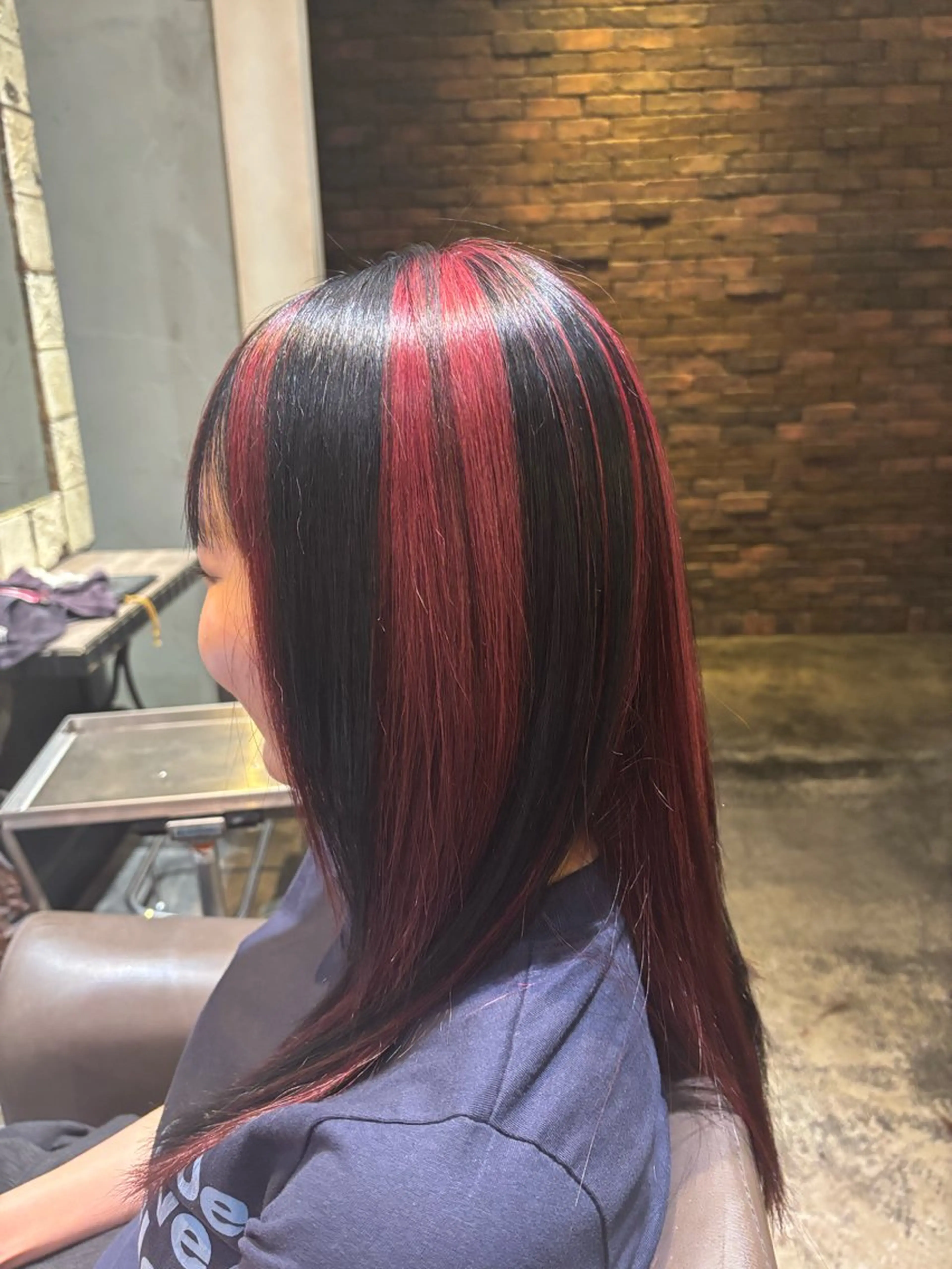 ロング ヘアカラー トリートメント 高見澤 優のヘアスタイル