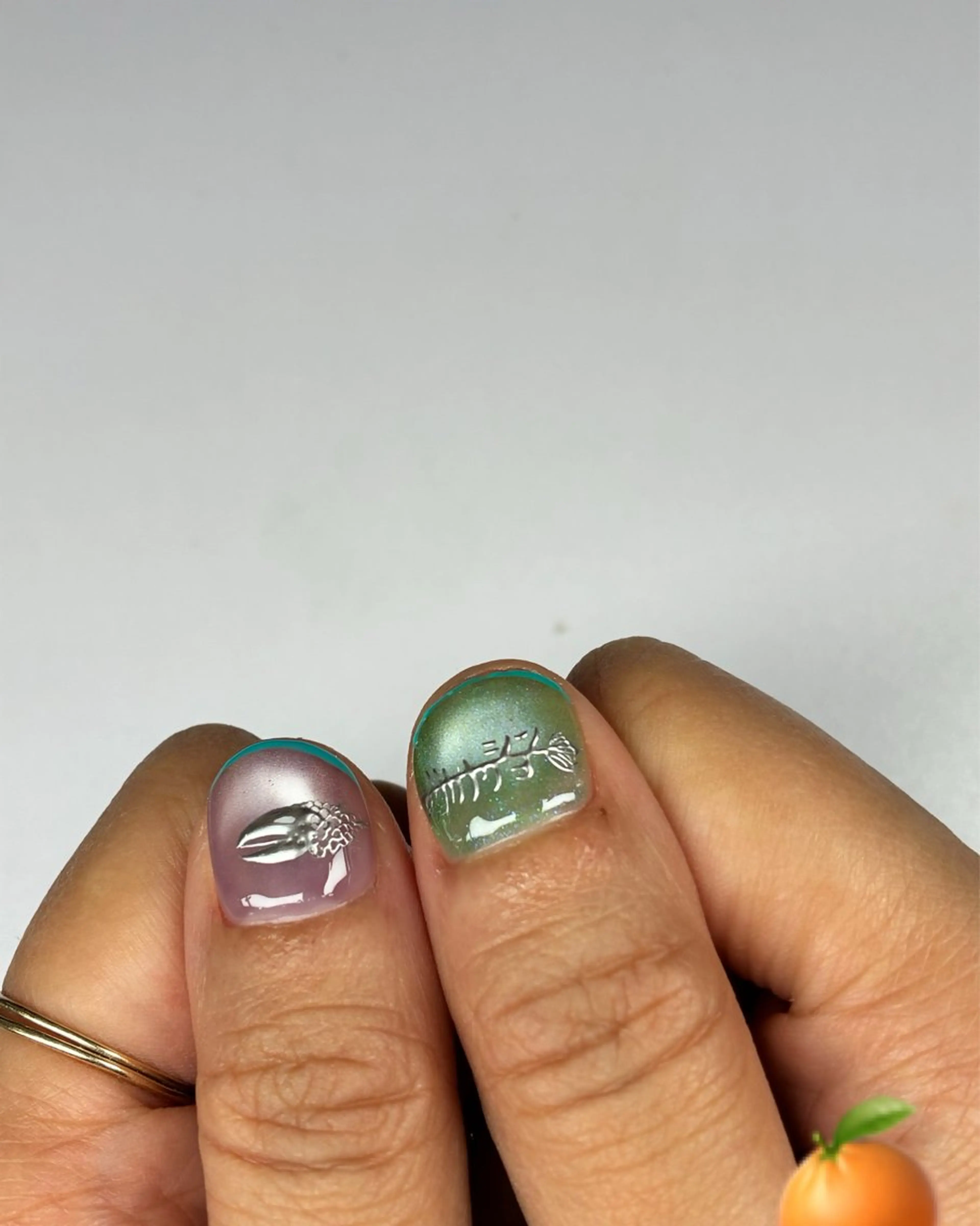 ネイル マグネットネイル ハンドネイル MIKA 🍊のネイルデザイン