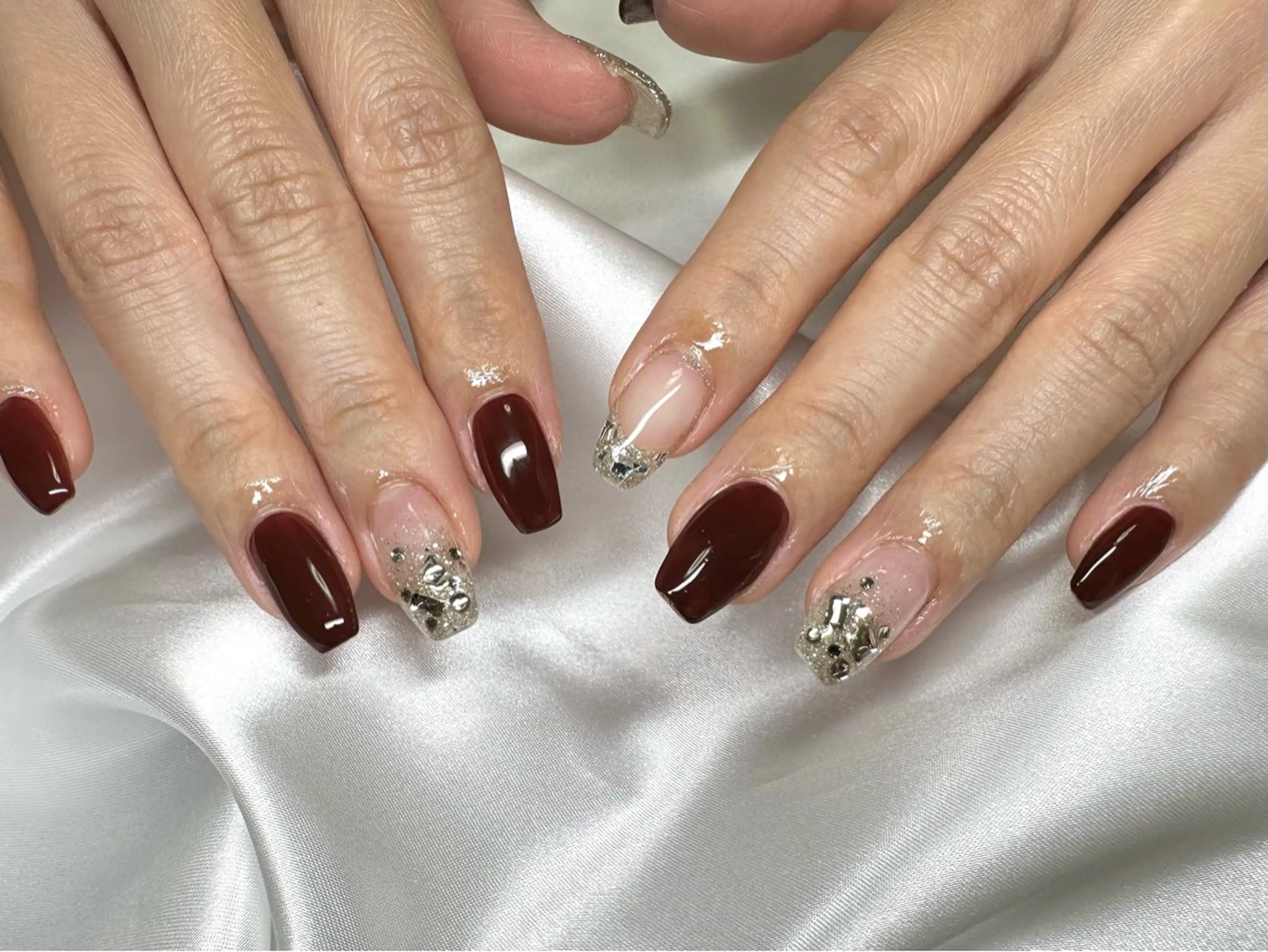 ネイル ボルドー ラメ(グリッター) nu NANAのネイルデザイン