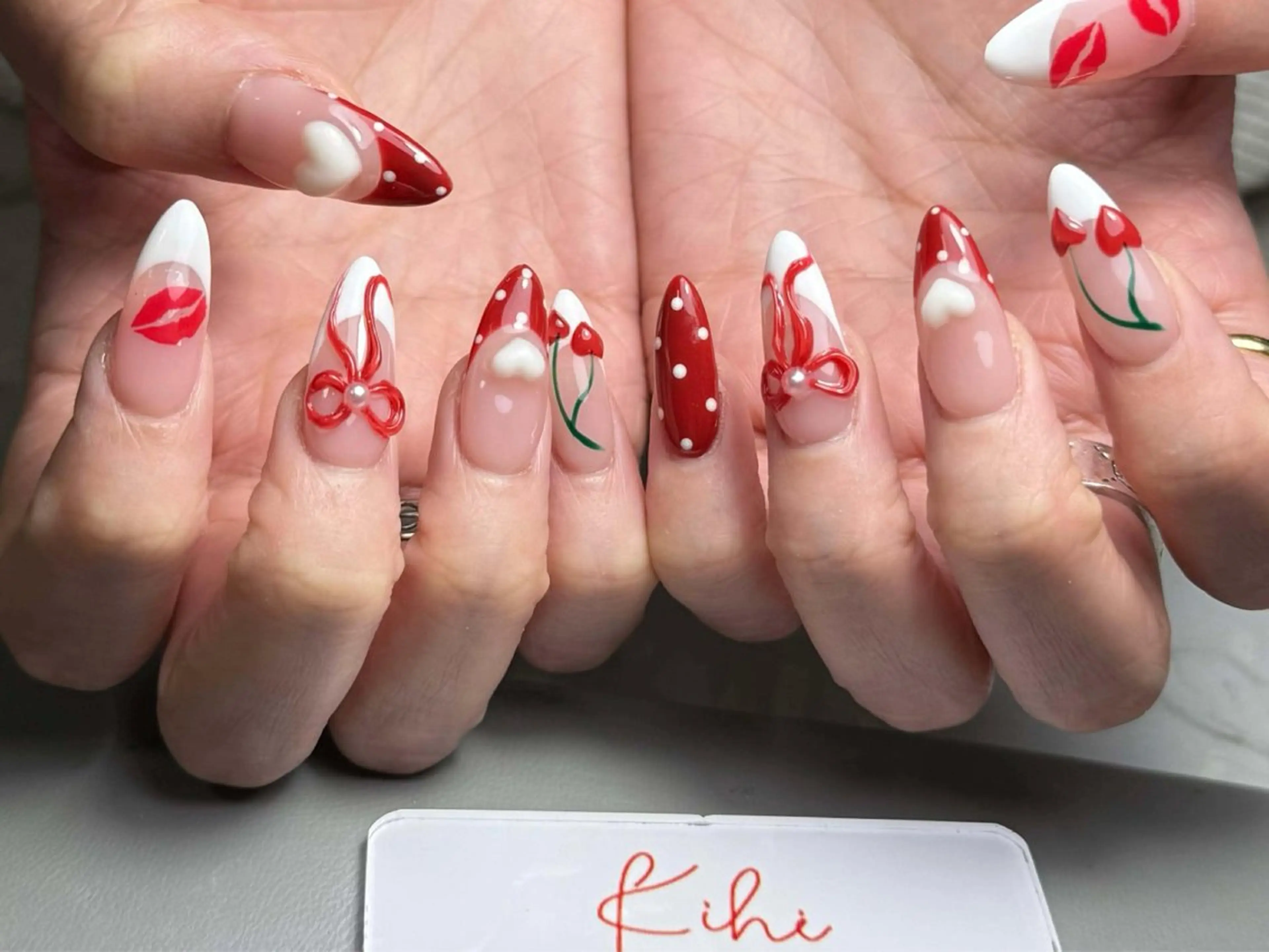 ネイル アートネイル フレンチネイル ジェルネイル グラデーション 韓国ネイル ハンドネイル 💕鈴木ユリ パラジェル/オフ無料のネイルデザイン