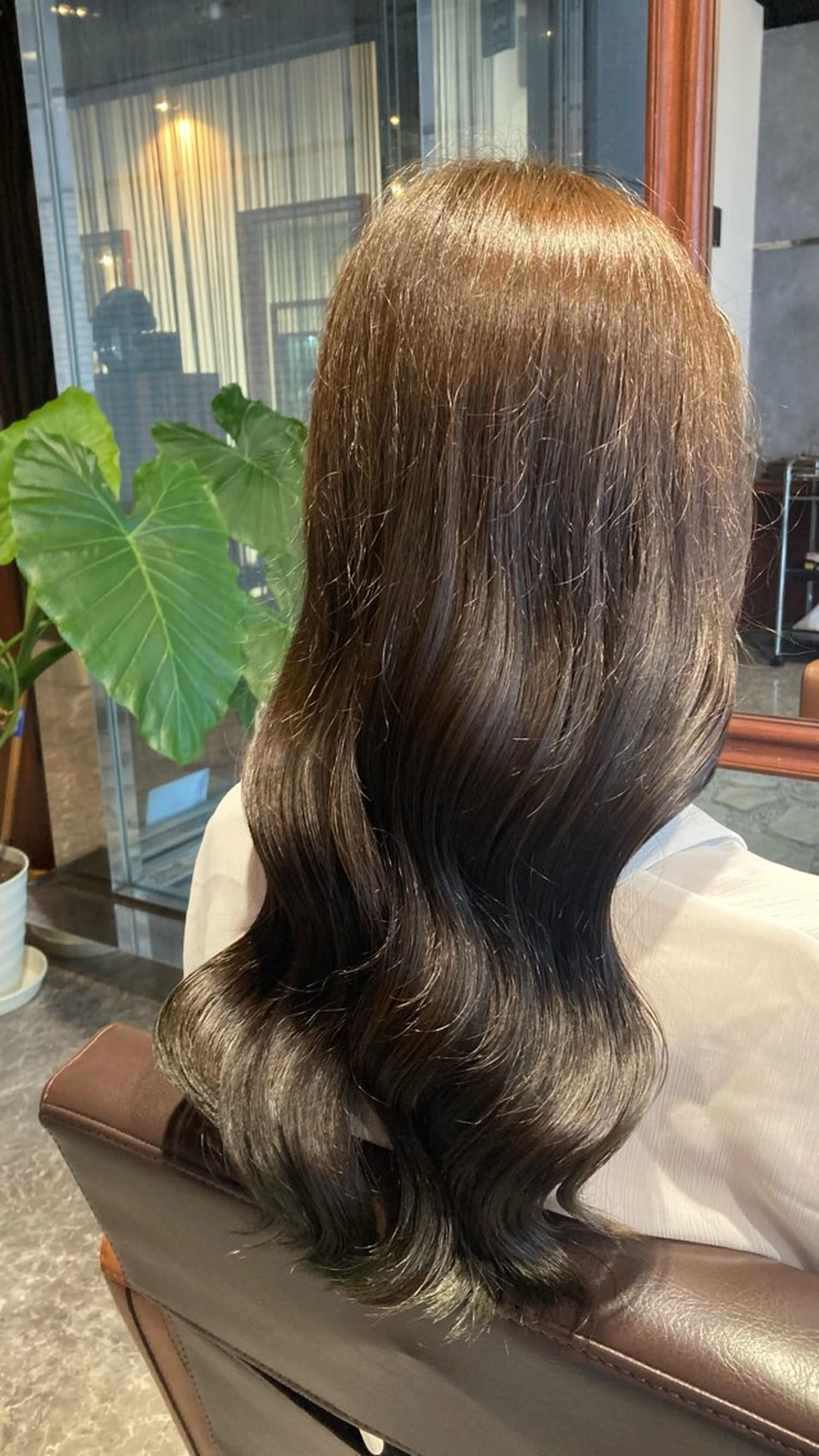 ロング カラー Graphy  札幌所属・🐺ﾅｶﾑﾗ ﾓﾓｶのヘアスタイル