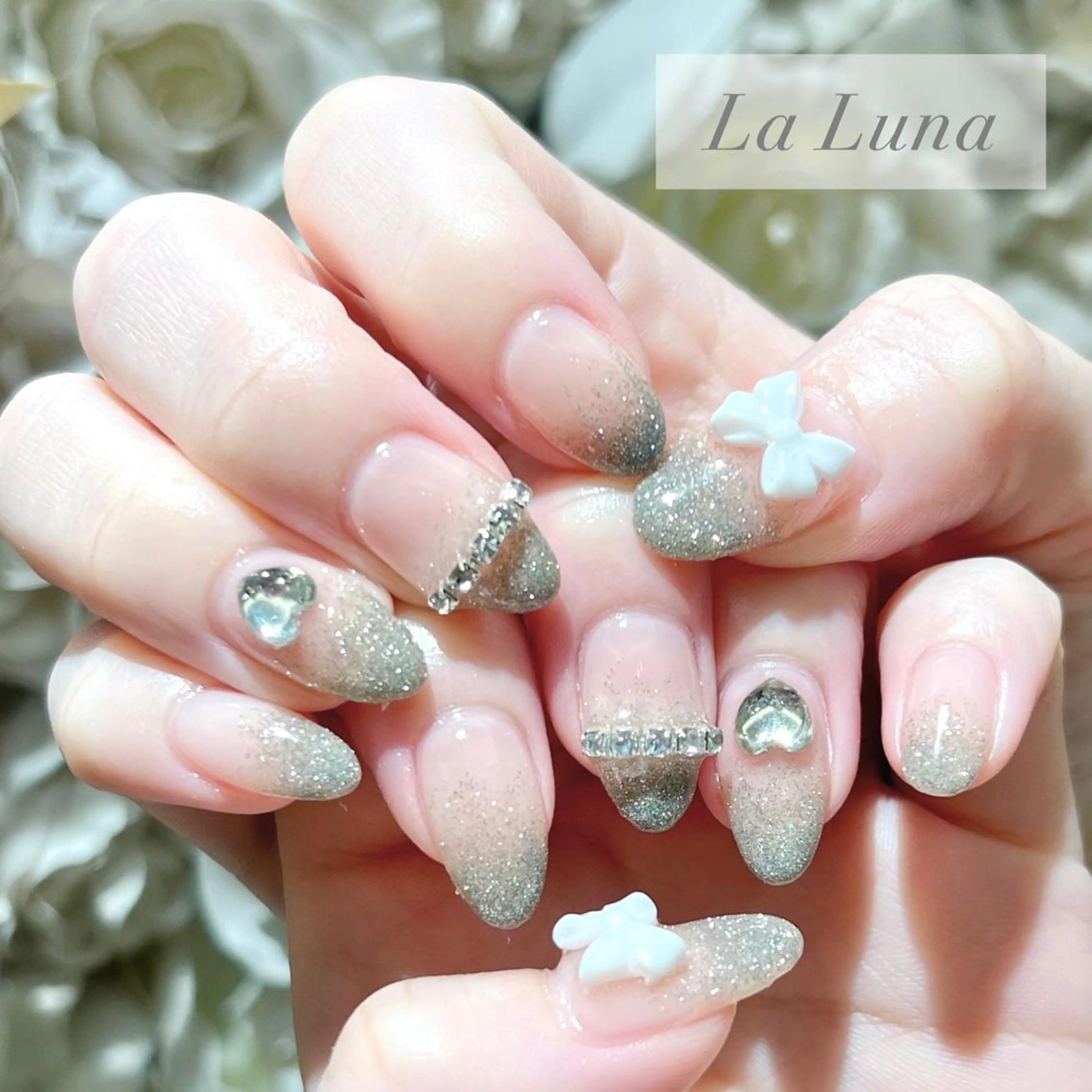 ネイル ＬａＬｕｎａ🌙 Natsukiのネイルデザイン