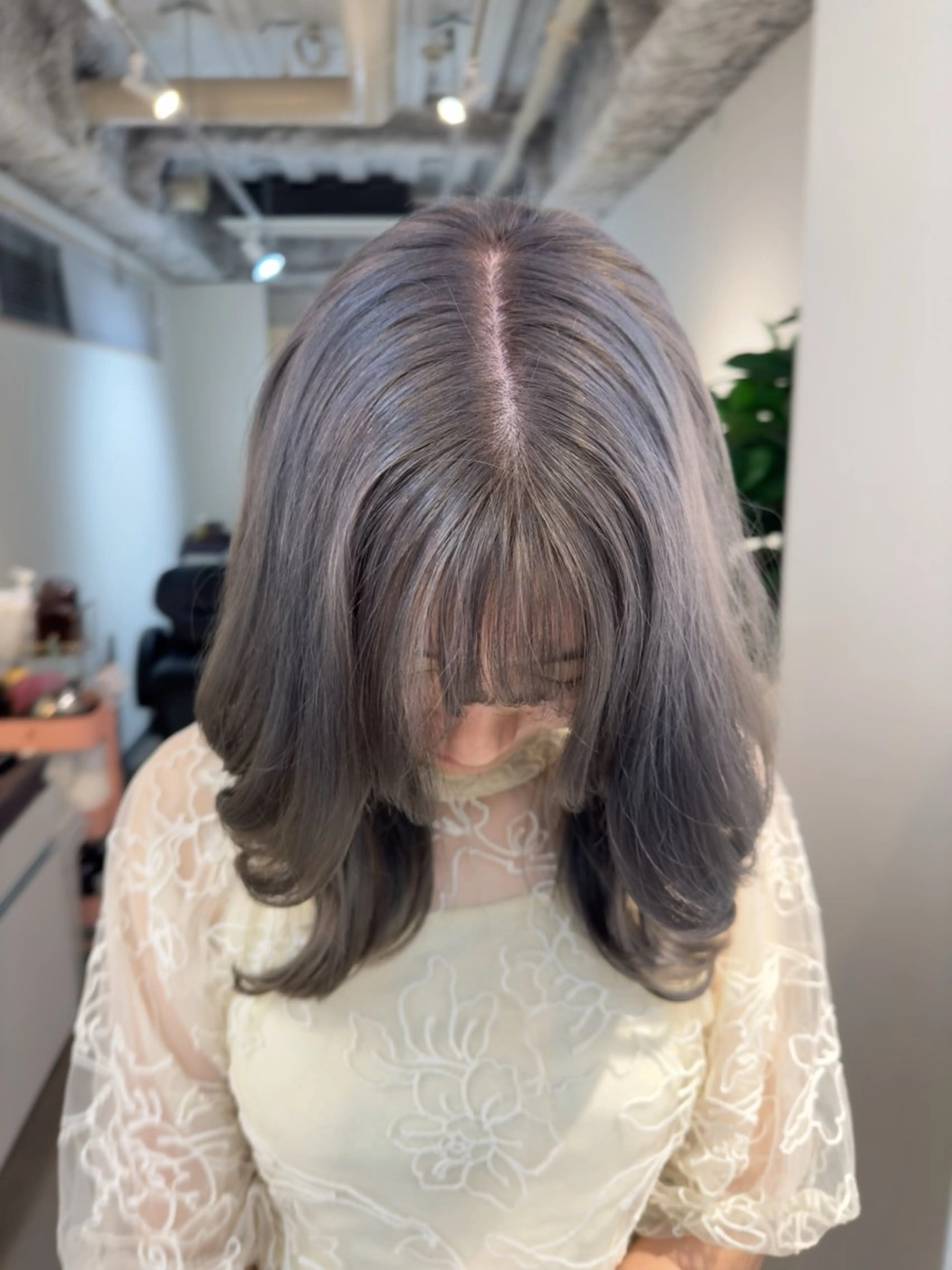 セミロング カラー ヘアカラー レイヤー/顔周り /いいぬまみかのヘアスタイル