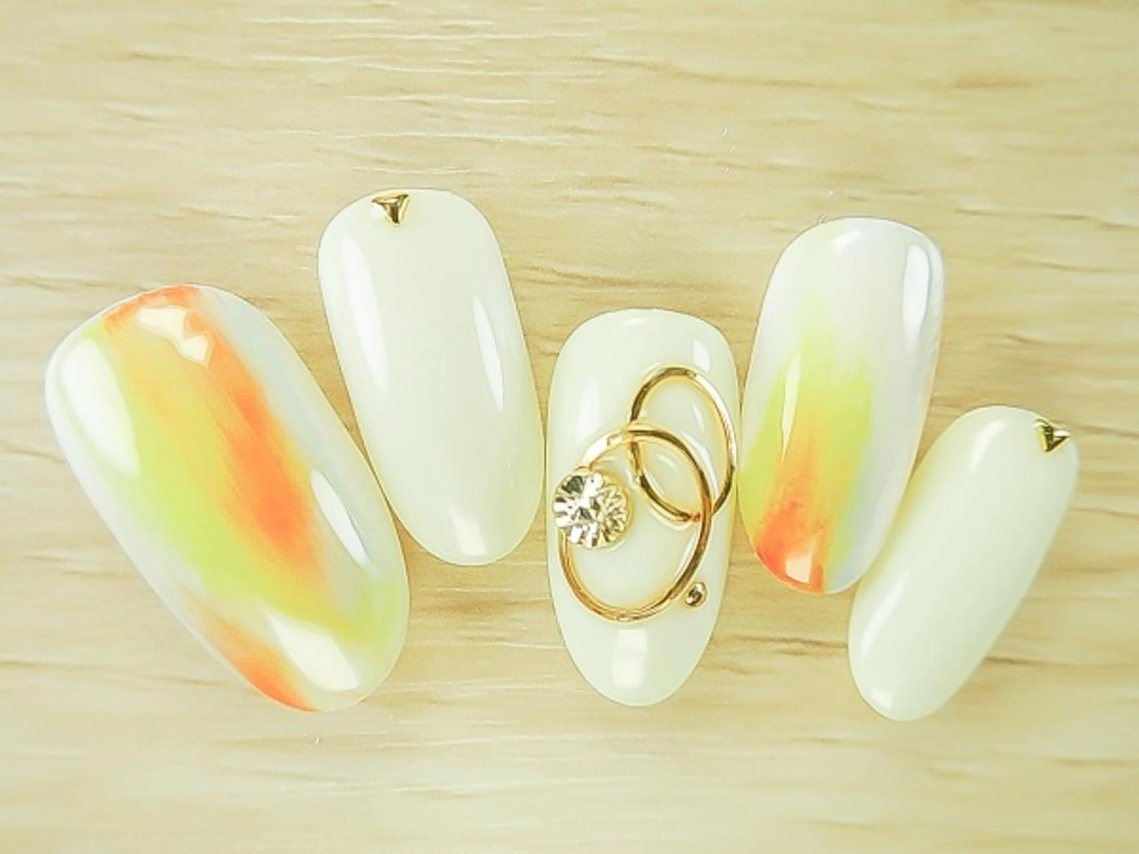 ネイル Nagumo Mのネイルデザイン