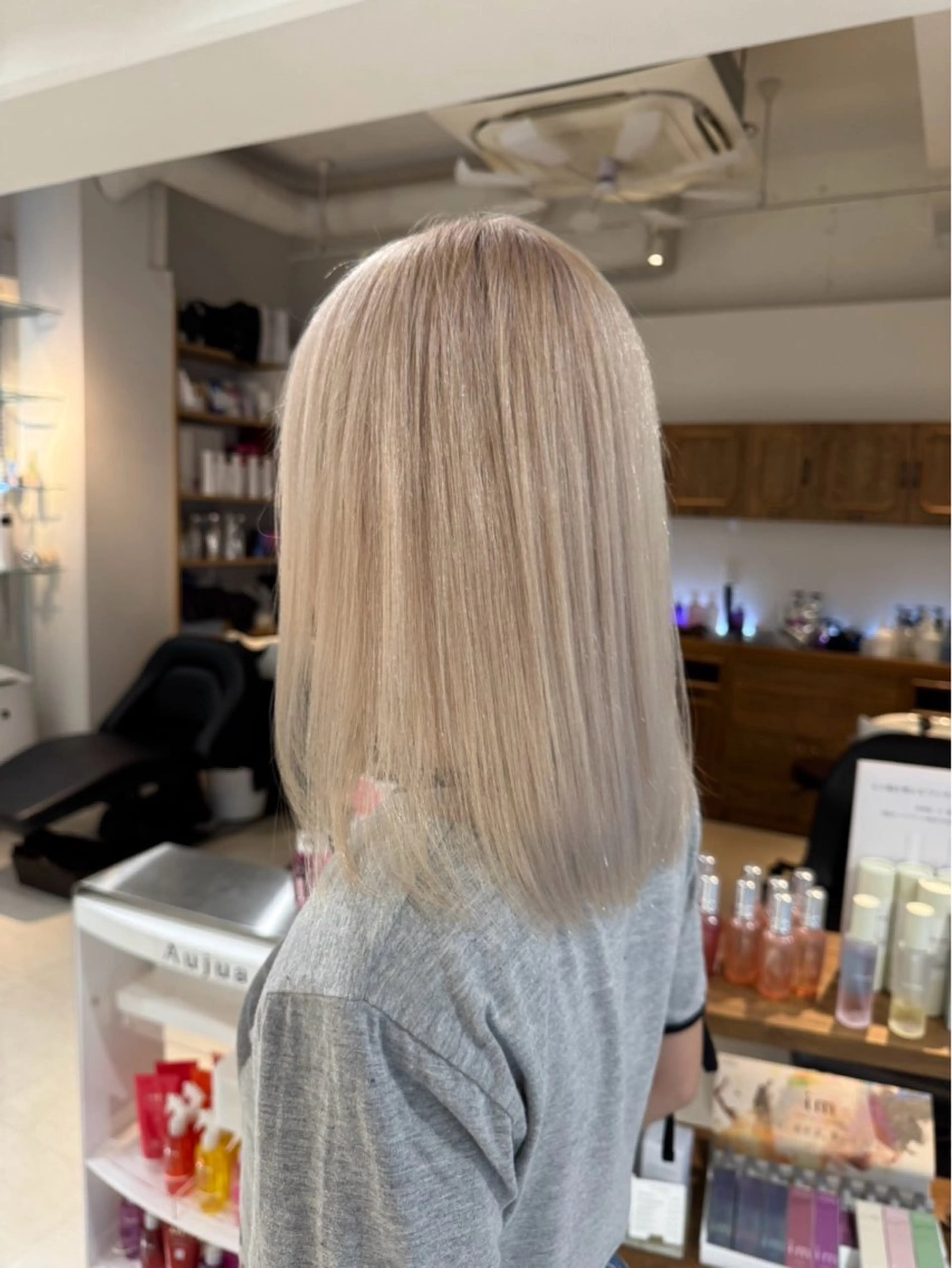 カラー 山﨑 燦人のヘアスタイル