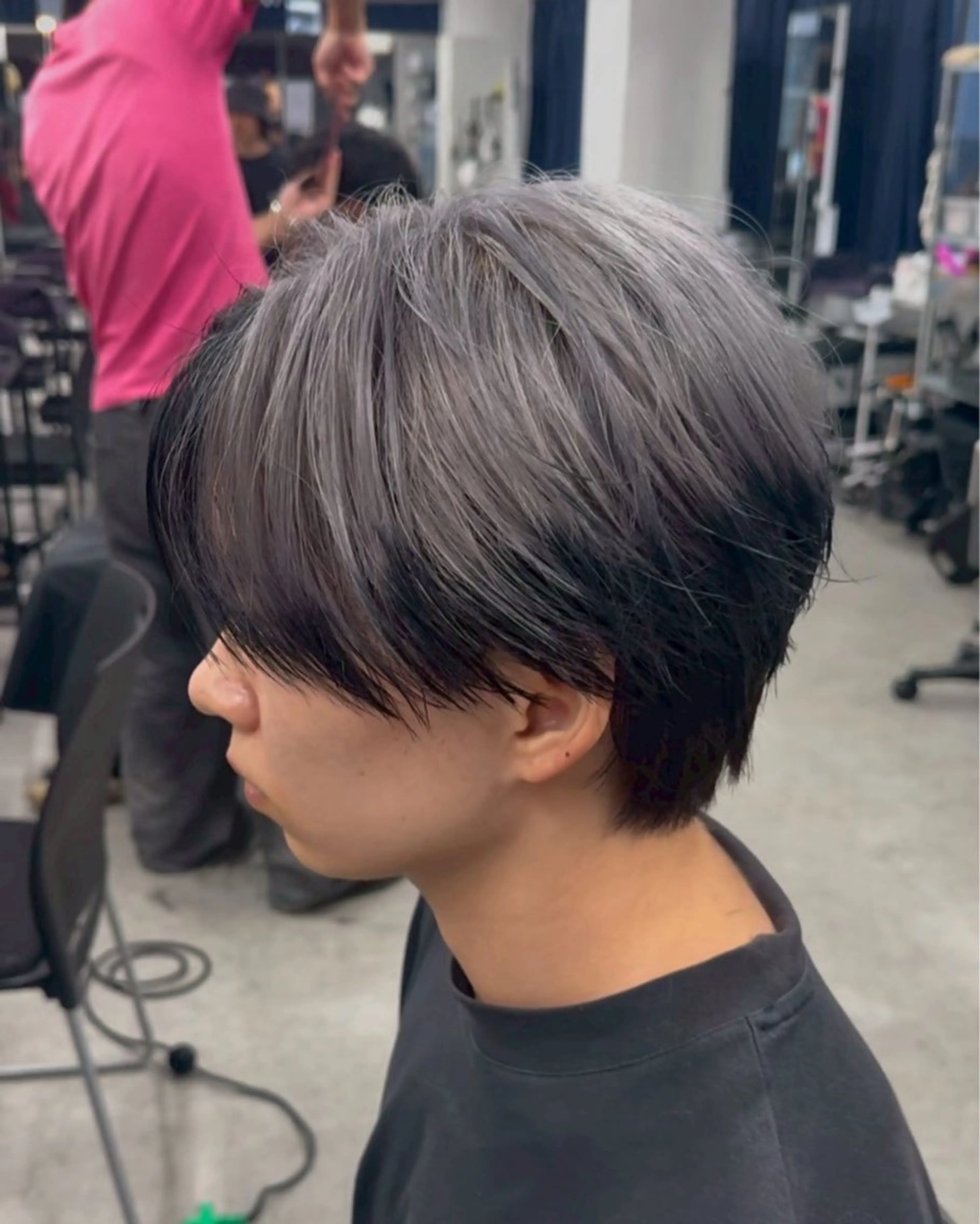 カラー メンズ 塩原 佑弦のヘアスタイル