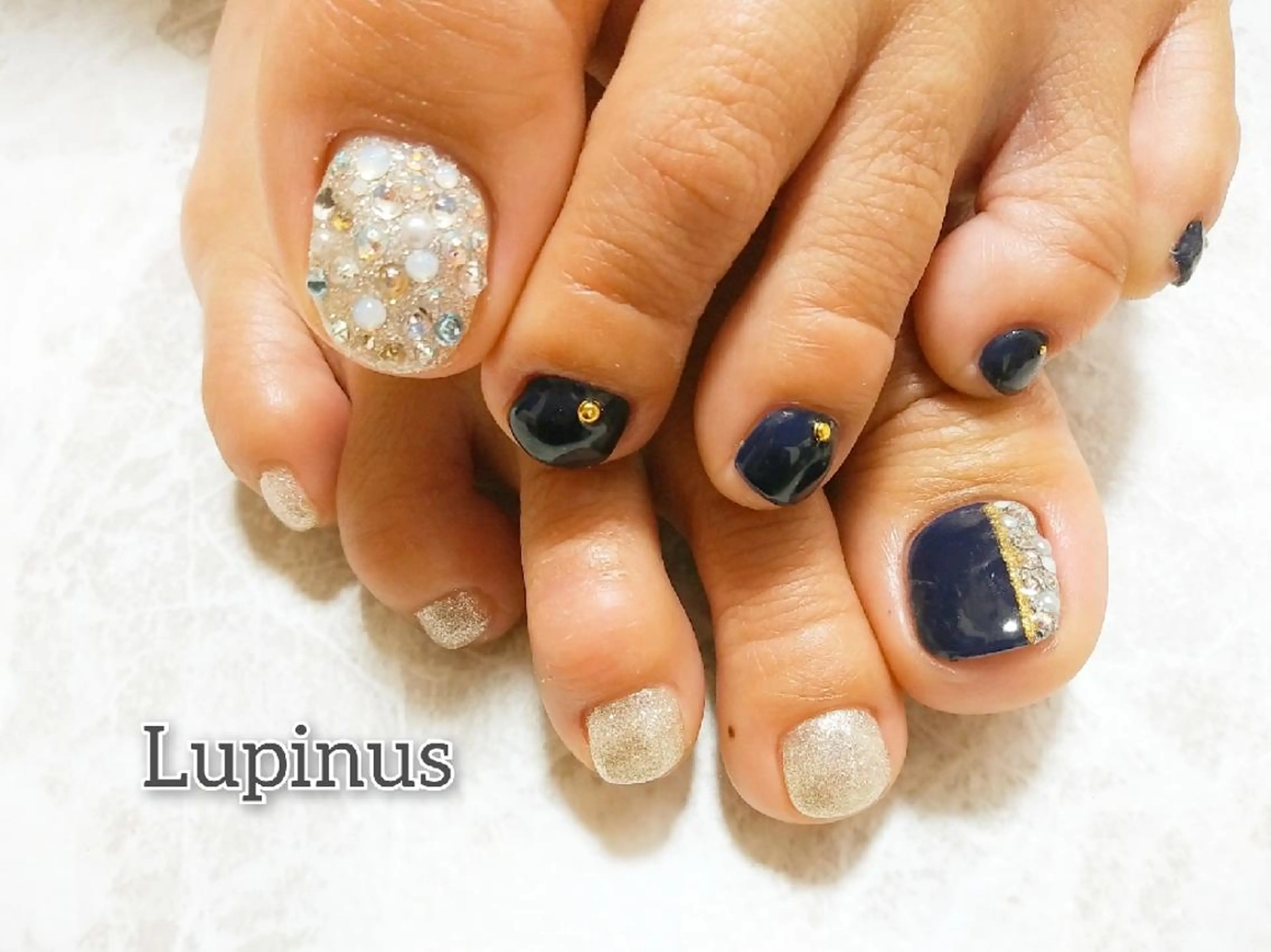 ネイル ラメ(グリッター) ネイビー ハンドネイル フットネイル Lupinus ルピナスのネイルデザイン