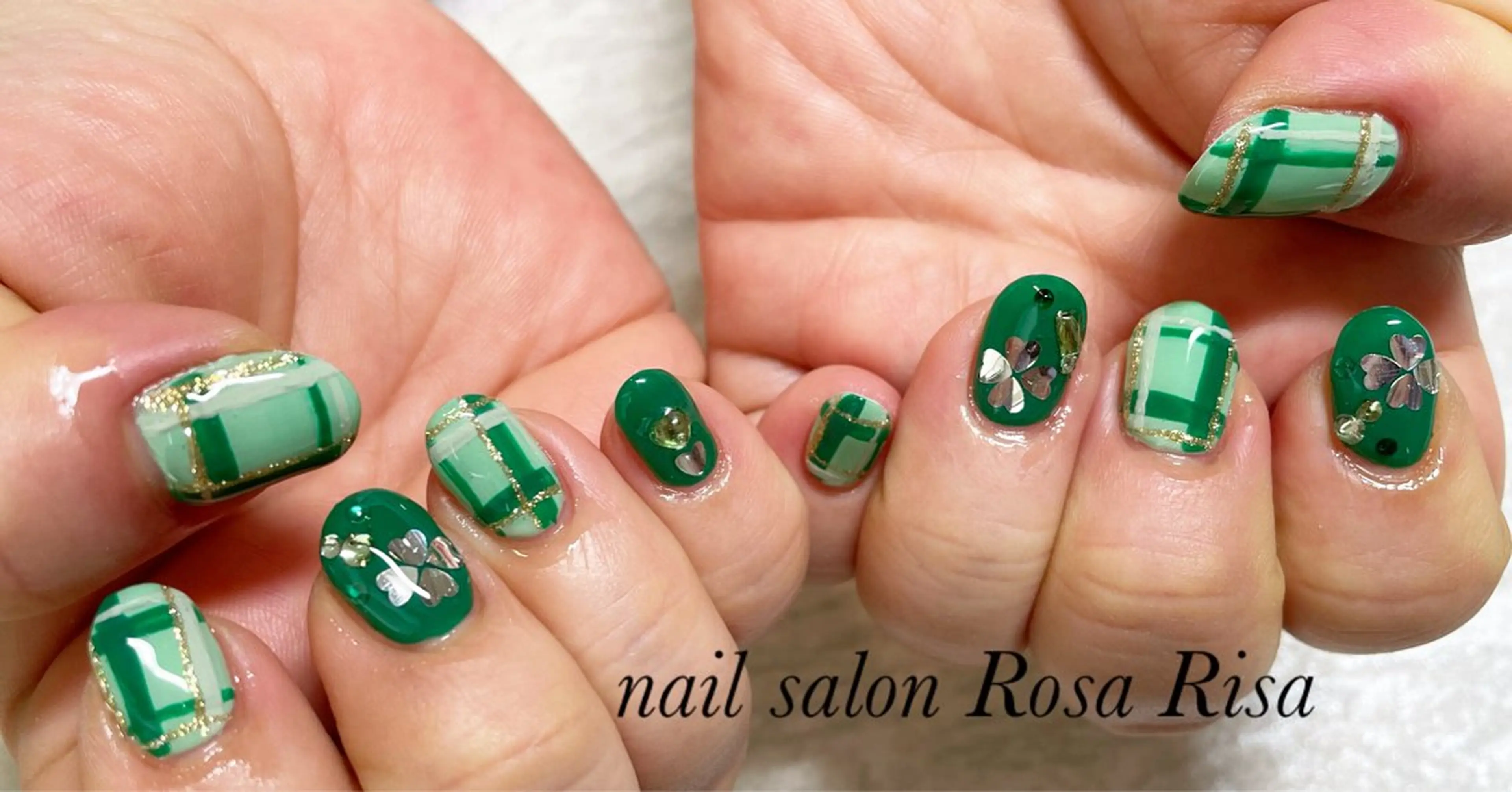 ネイル ネイルスタジオ シェイクユアハンズのネイルデザイン