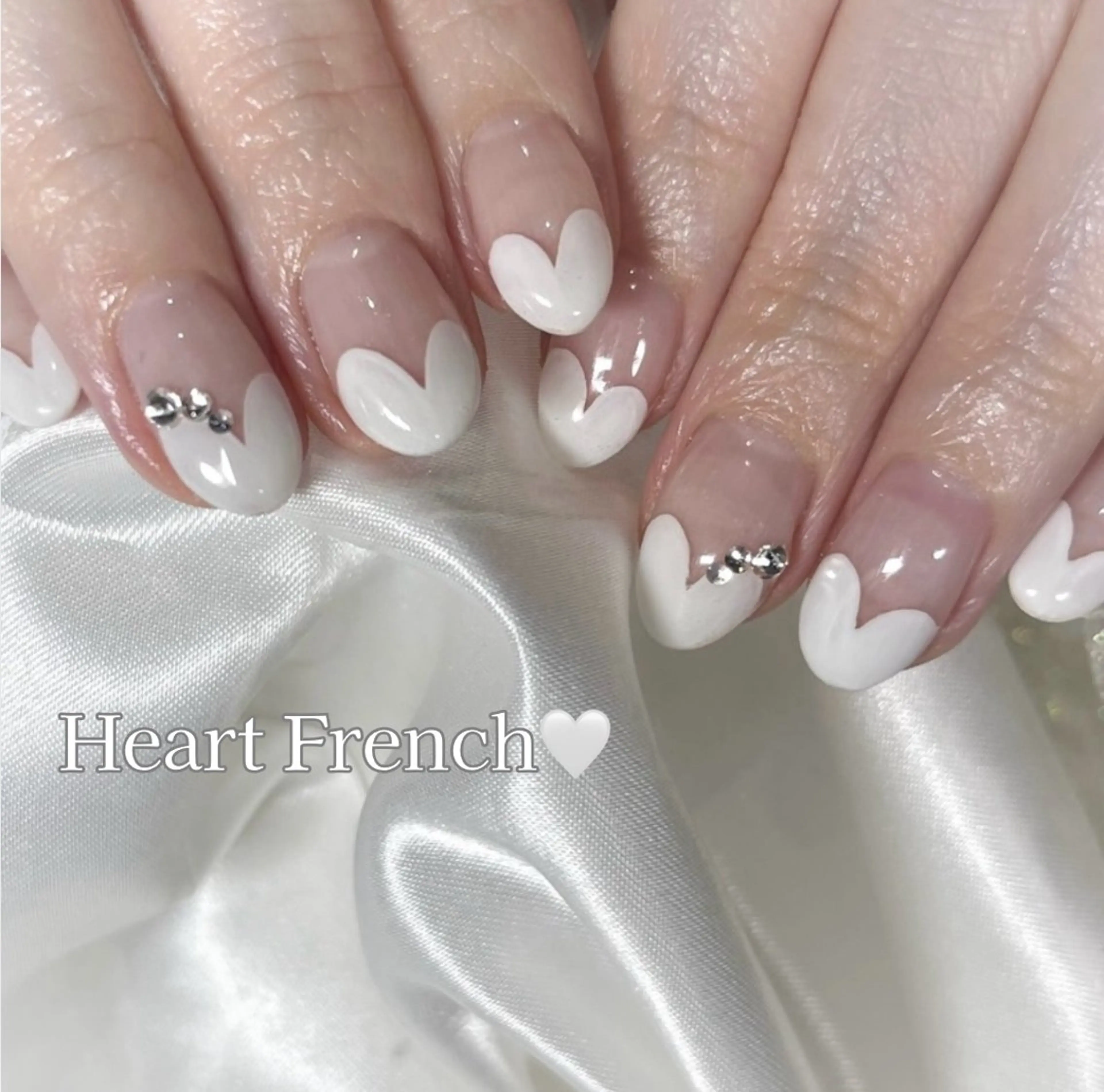 【期間限定練習メニュー🉐】オフ込み💅ハートフレンチ🐩🤍の写真