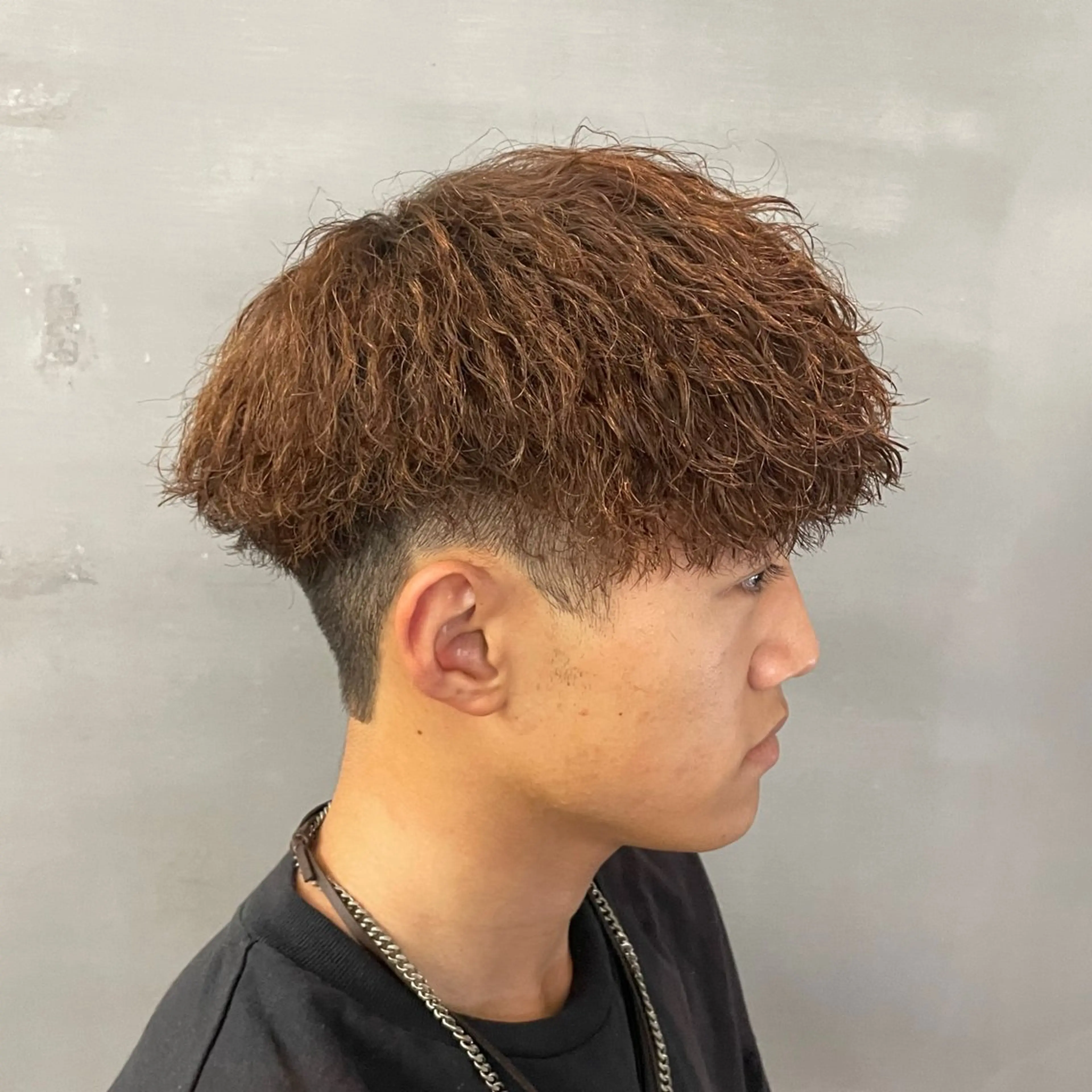 ショート パーマ ツイストスパイラルパーマ 似合わせカット スパイラルパーマ 【メンズ専門】 古田　隆悟のヘアスタイル