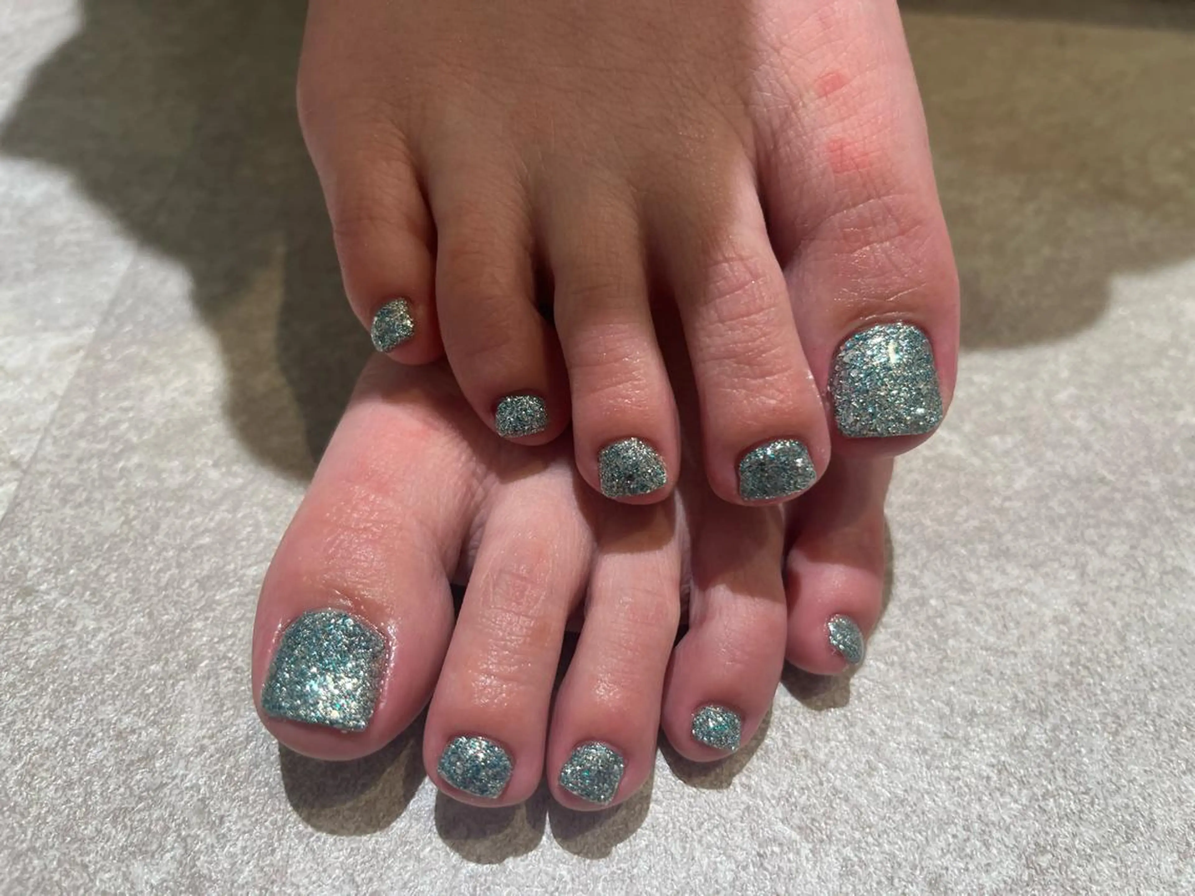 ネイル ラメ(グリッター) ワンカラーネイル aloalo MIKAのネイルデザイン