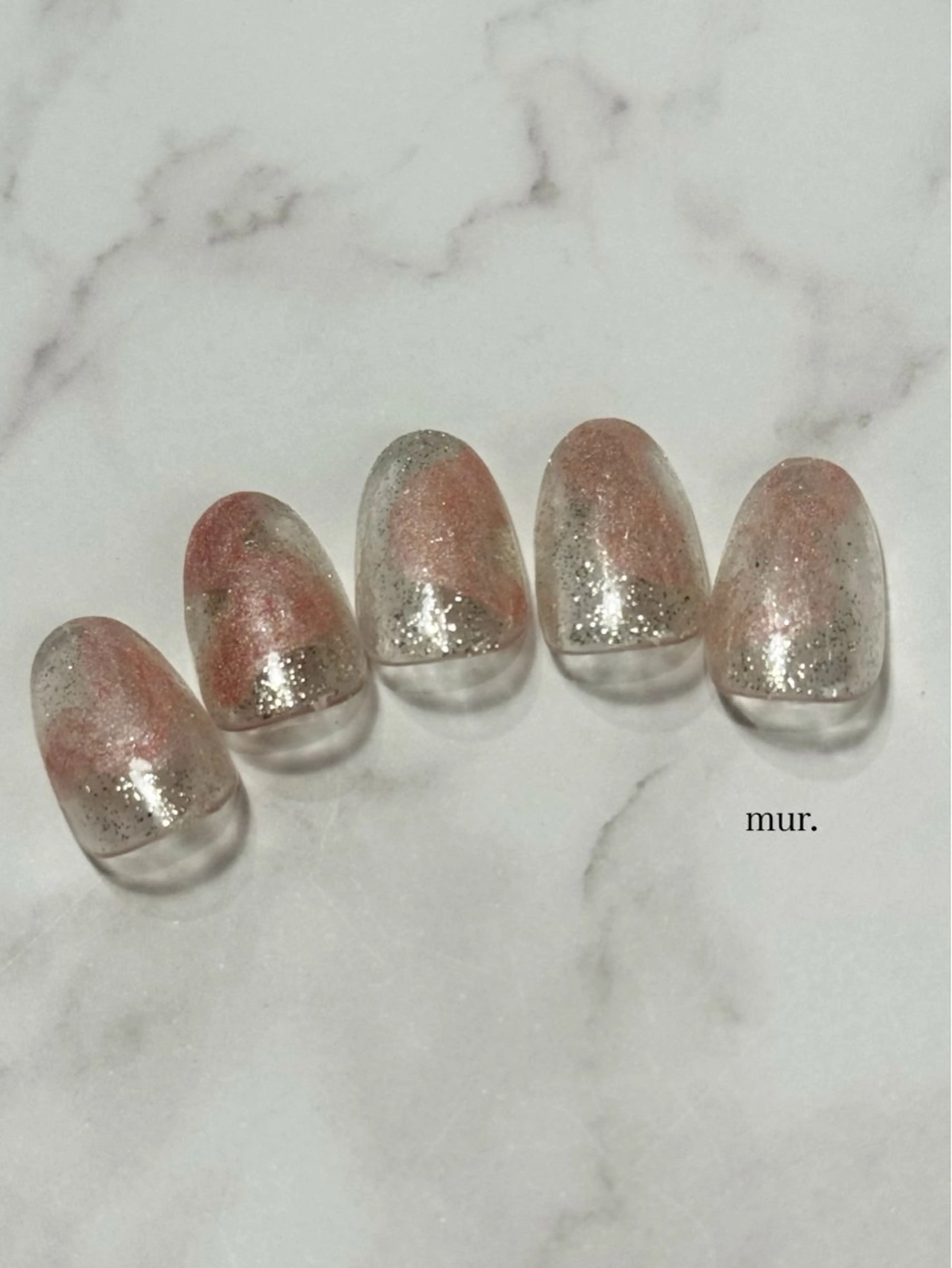 ネイル ラメ(グリッター) ニュアンスネイル ピンク シルバー シンプルネイル ハンドネイル nail salon　mur.所属・mur. harukaのネイルデザイン