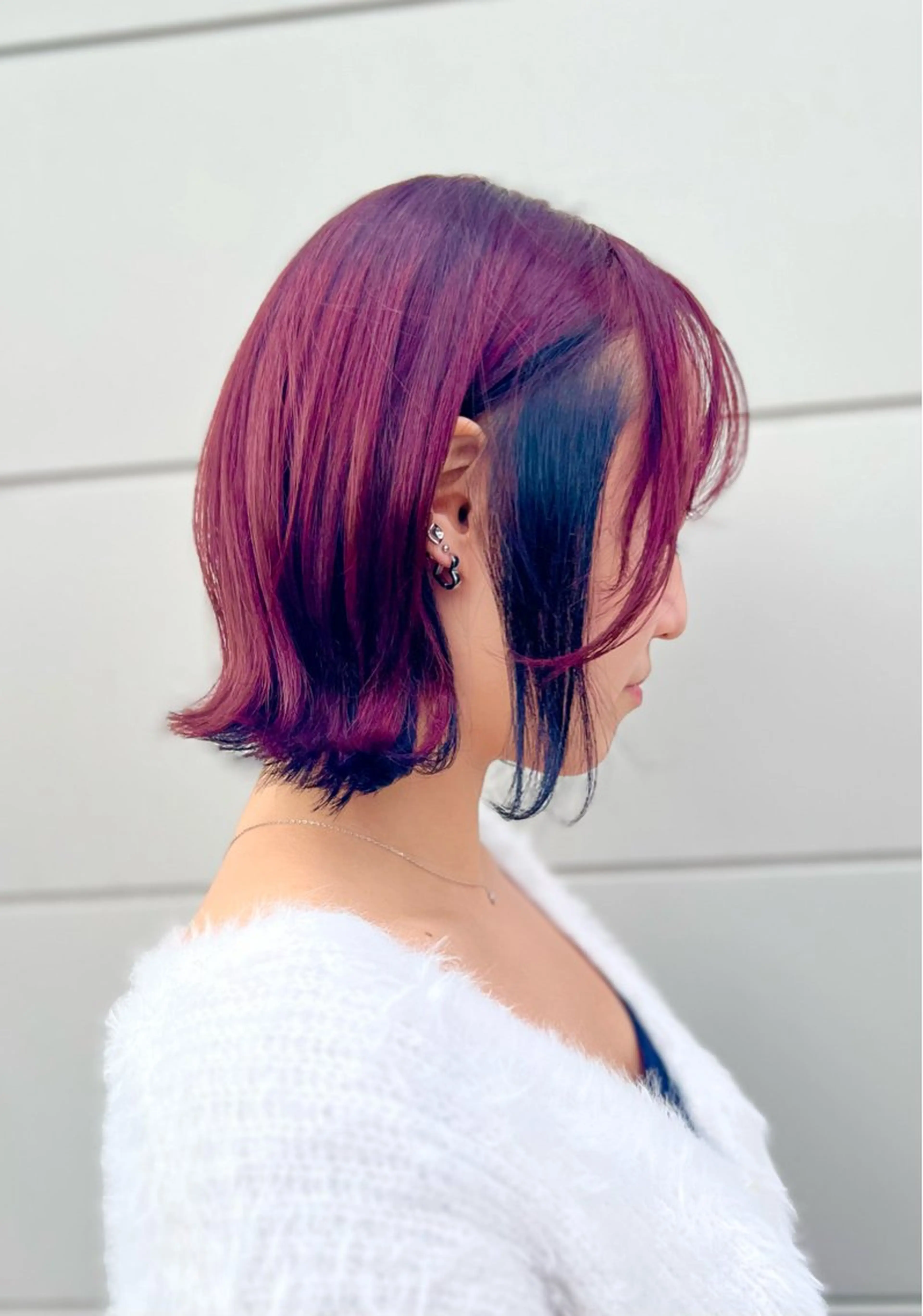 カラー 黒髪 デザインカラー レッドカラー 前田亜莉沙　透明感 カラー／メンズカットのヘアスタイル