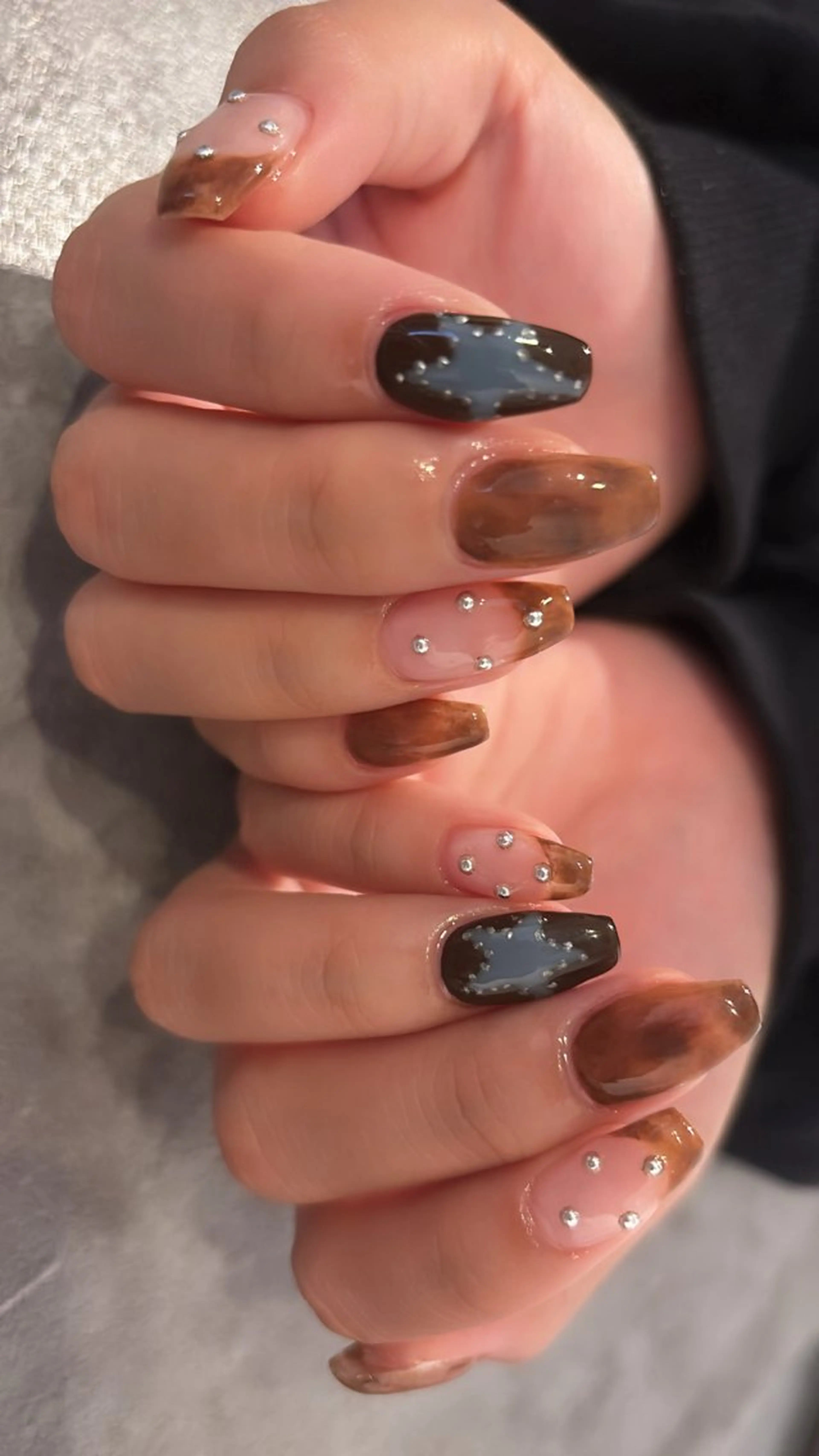 ネイル Mignon 、のネイルデザイン