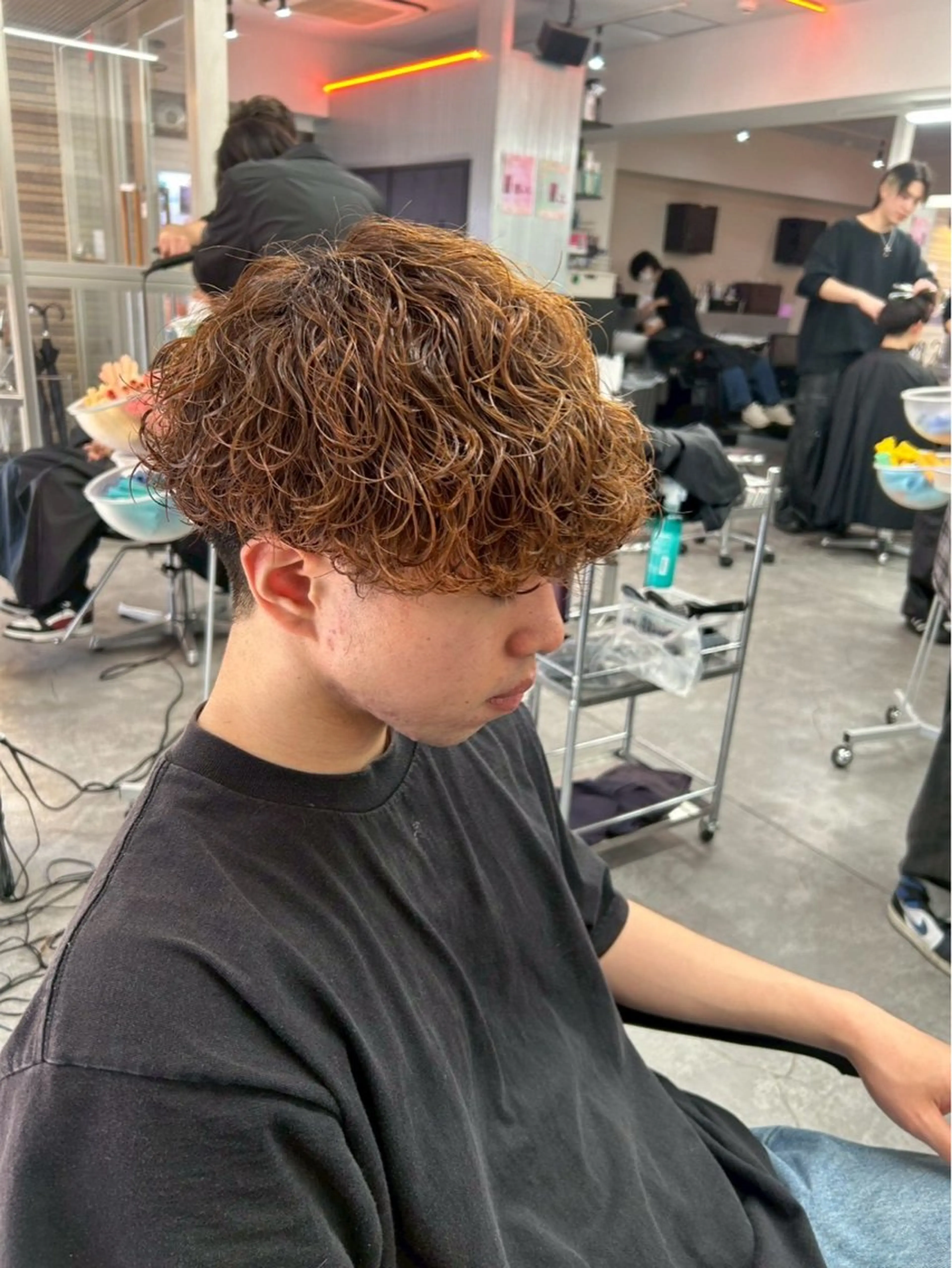 パーマ メンズ メンズ特化✨️ 韓国風パーマ🔥一八のヘアスタイル