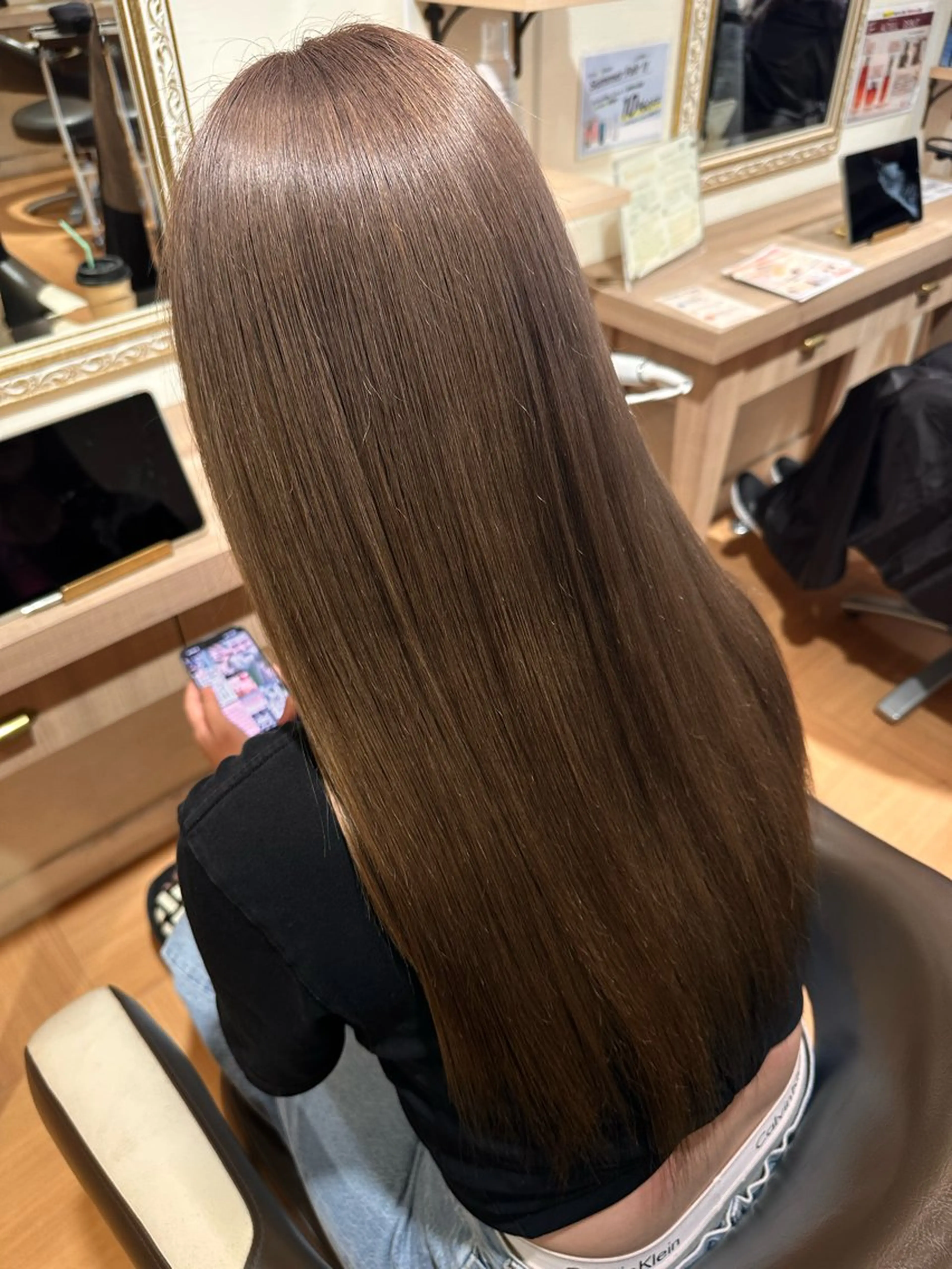 ロング ヘアカラー 【yuni】 コタロウのヘアスタイル