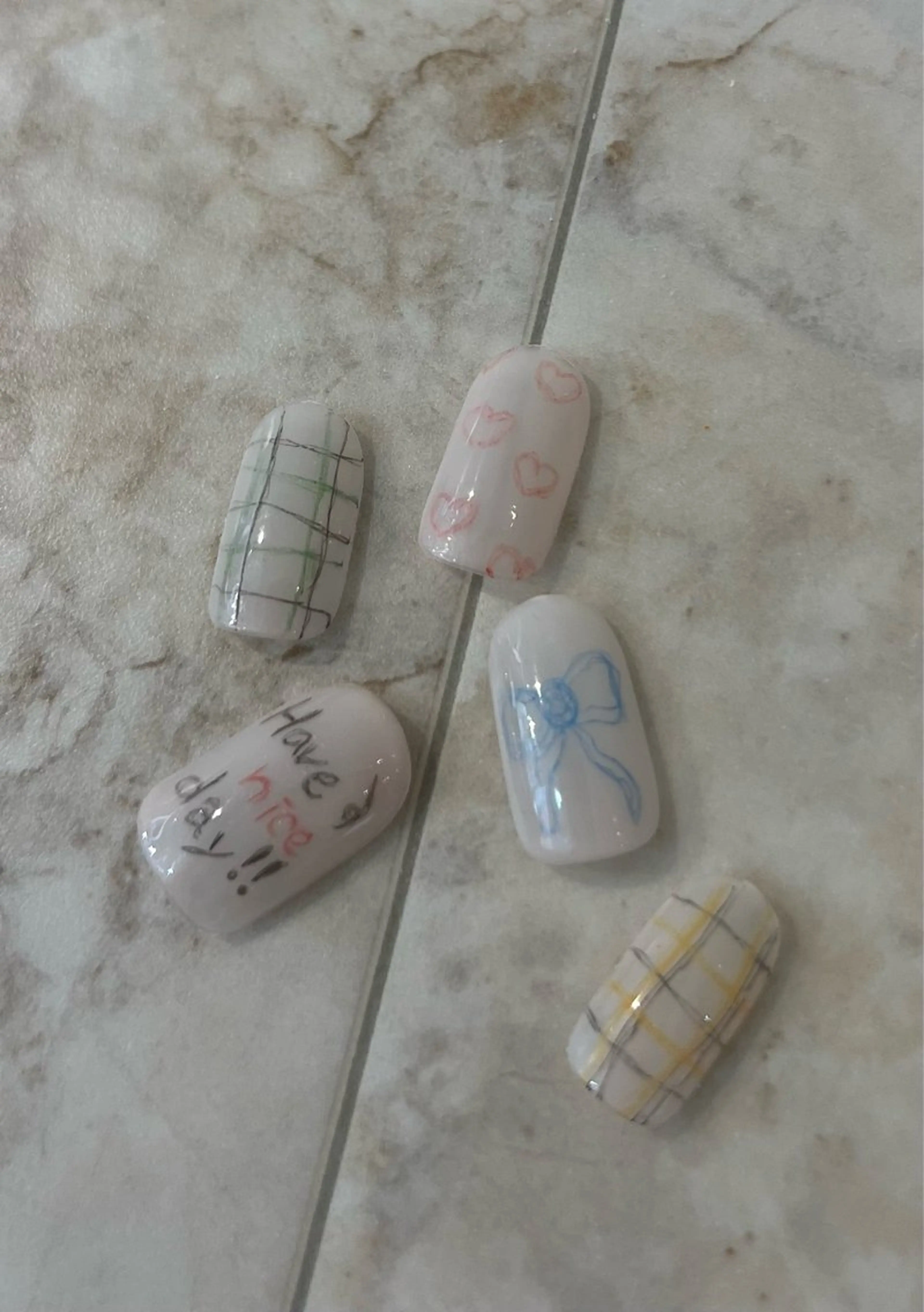 ネイル ハンドネイル CHAFF 水口のネイルデザイン