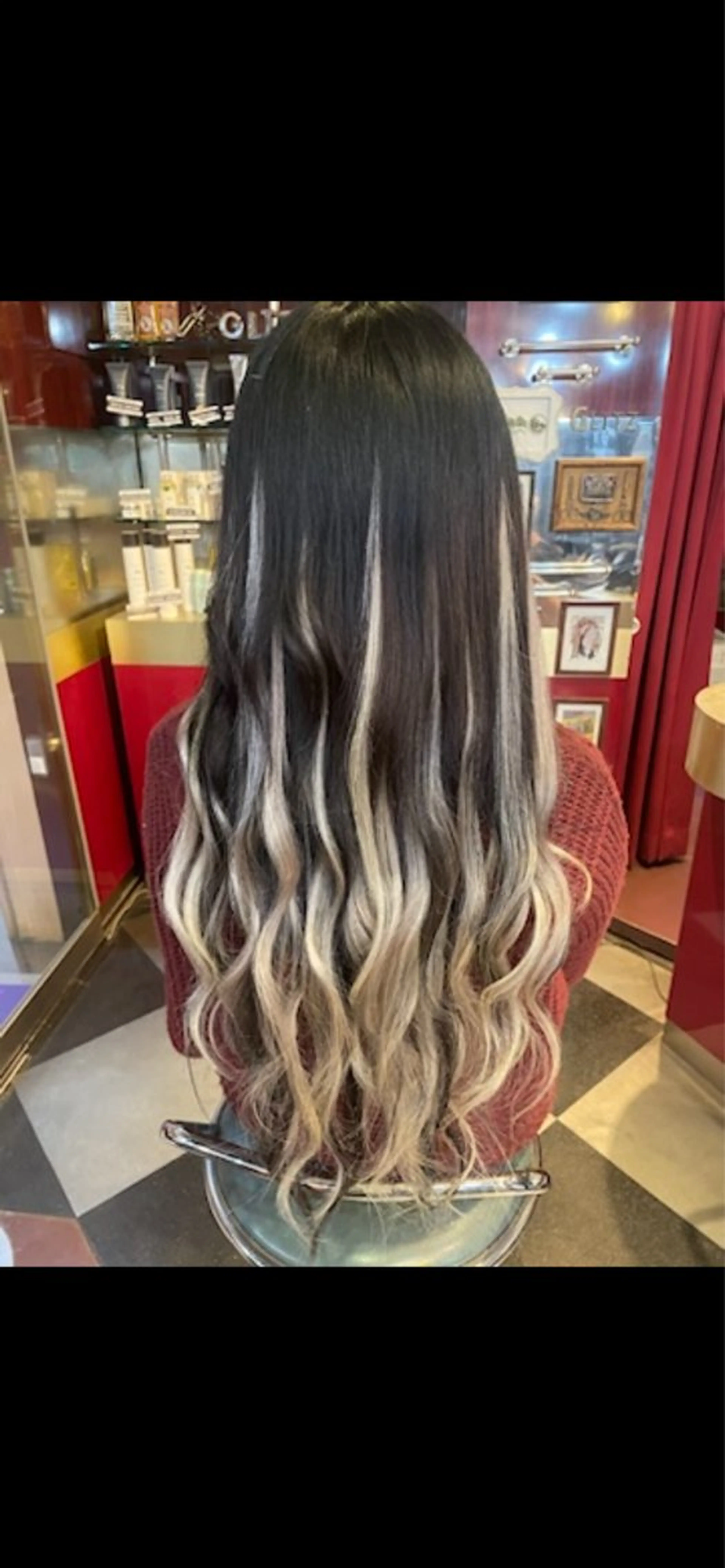 ロング 横浜ロングミディアム レイヤー/ 平林侑馬のヘアスタイル