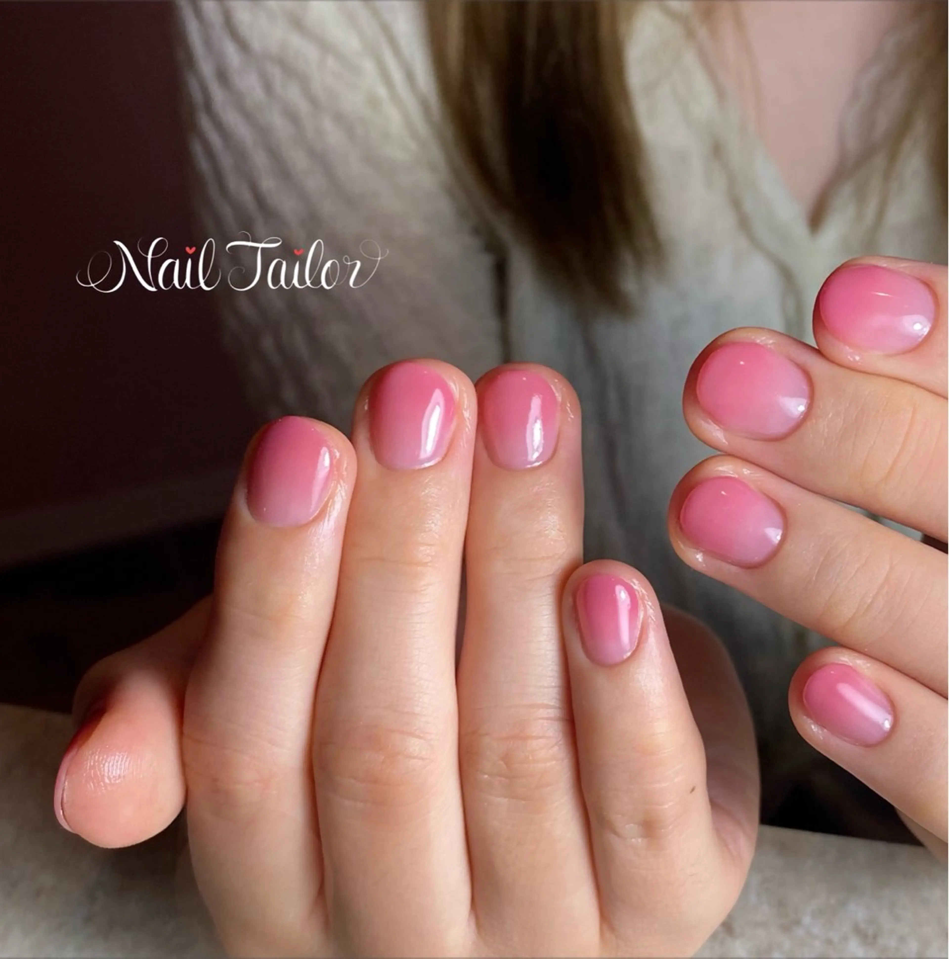 ネイル 長さ出し ジェルネイル 赤色 ハンドネイル 〜Nail Tailor〜　ネイルテイラー所属・NailTailor ネイルテイラーのネイルデザイン