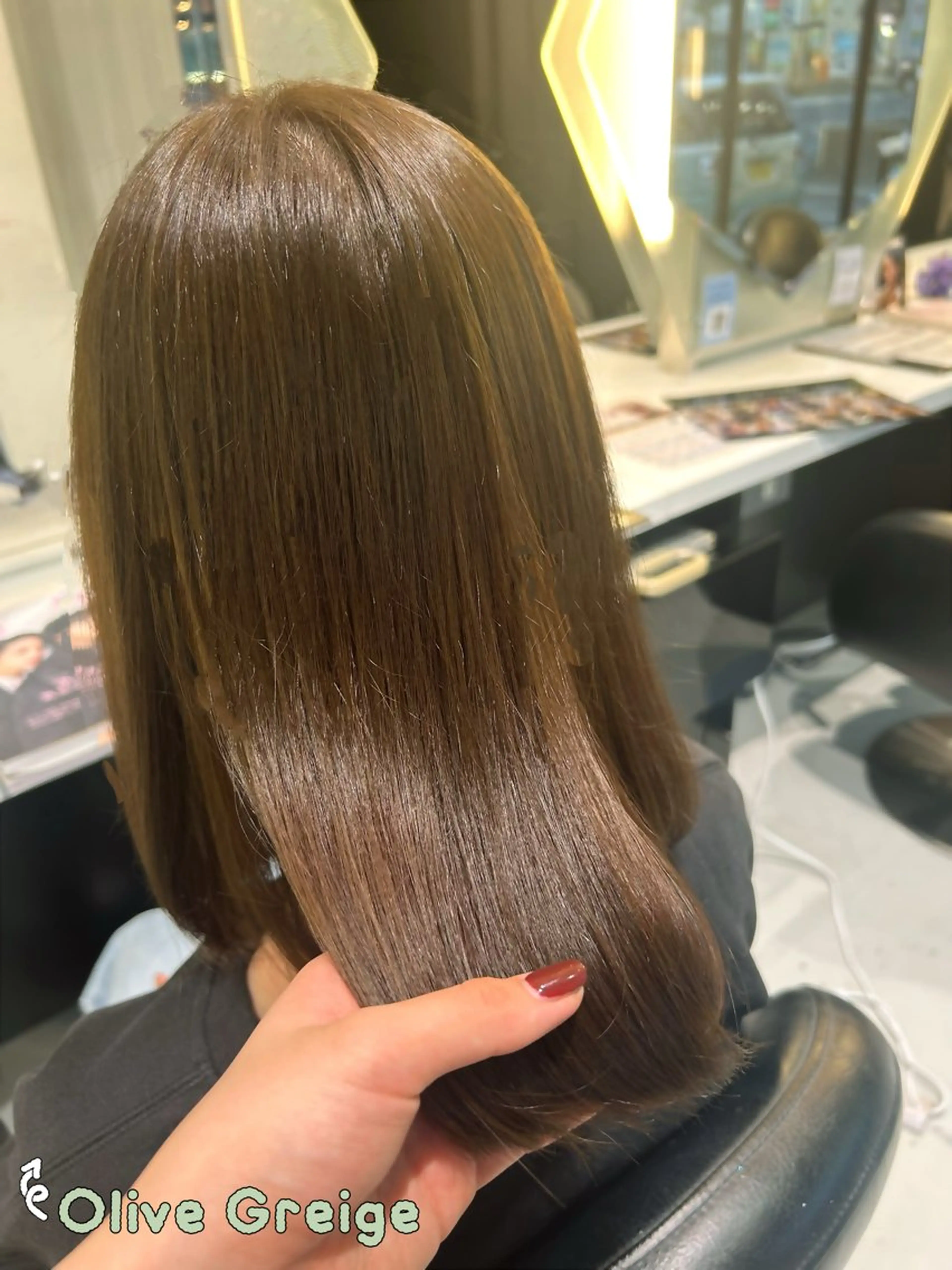 セミロング カラー 縮毛矯正・癒し ヘッドスパ🧸ここなのヘアスタイル