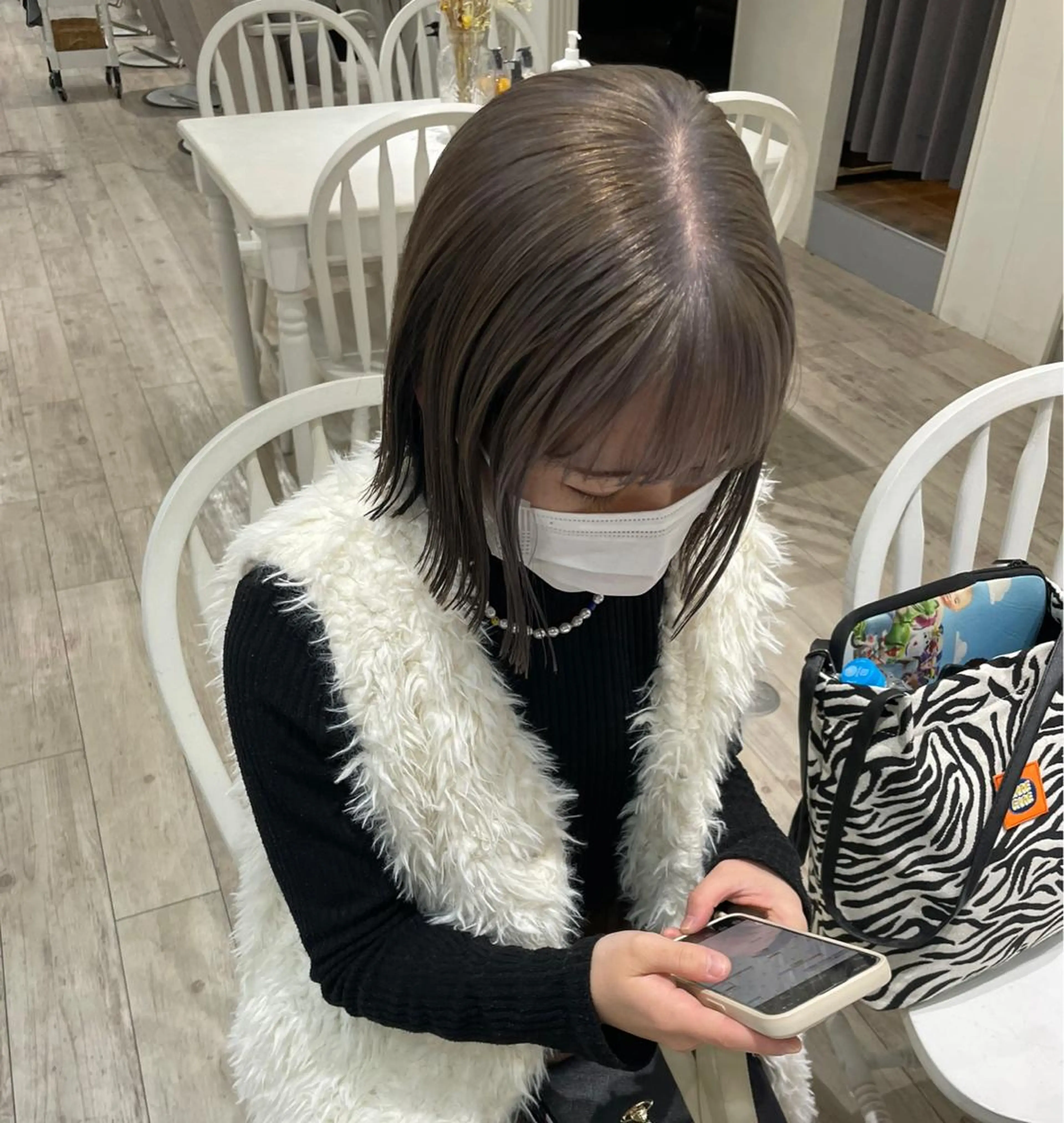 ショート カラー ブルーカラー ブルージュ デザインカラー グレージュ ハイトーンカラー ヘアアレンジ/ 暖色🩵hazukiのヘアスタイル