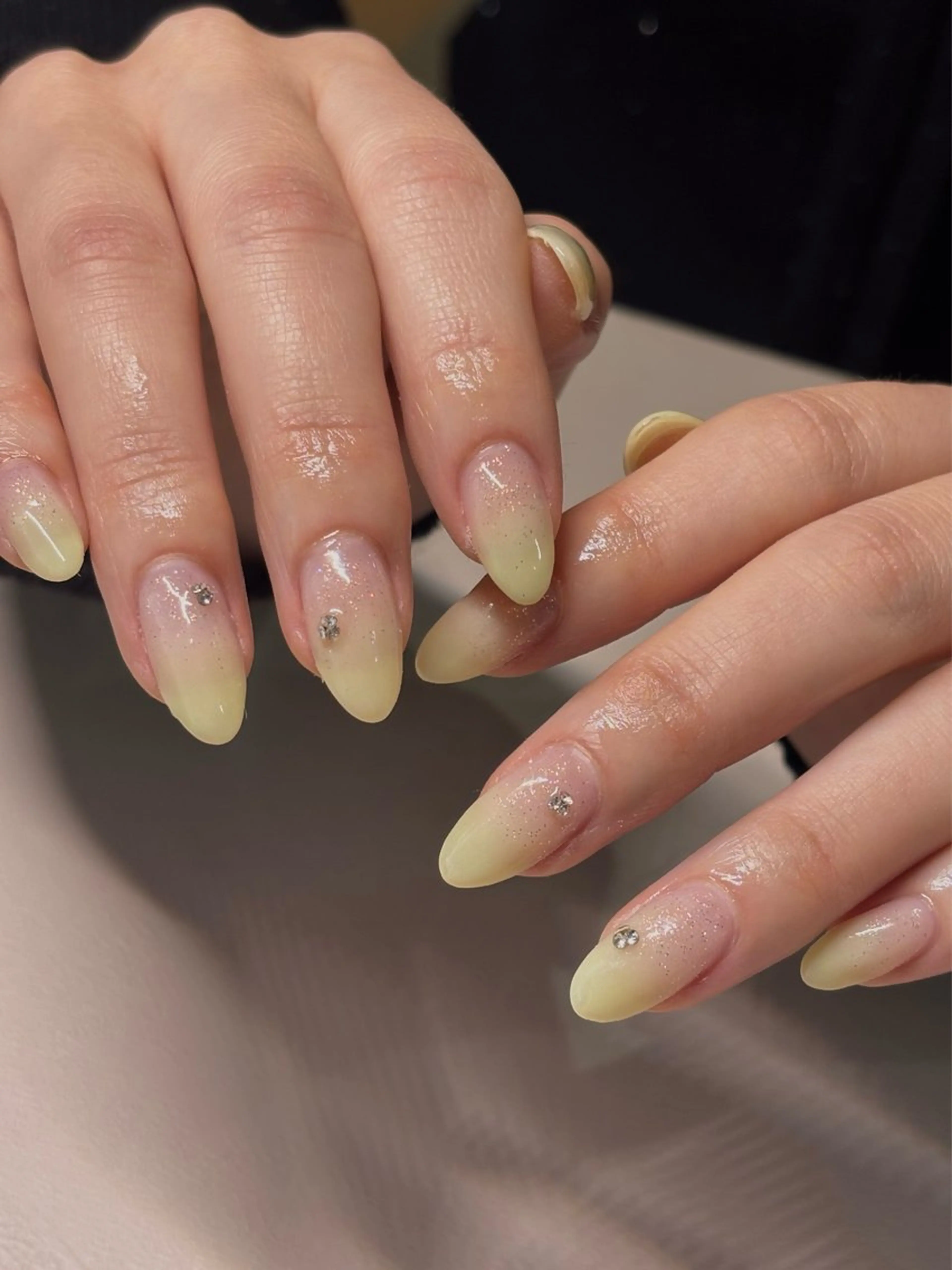 ネイル 🫧ユキ🫧 持込OK/平日夜&土のネイルデザイン