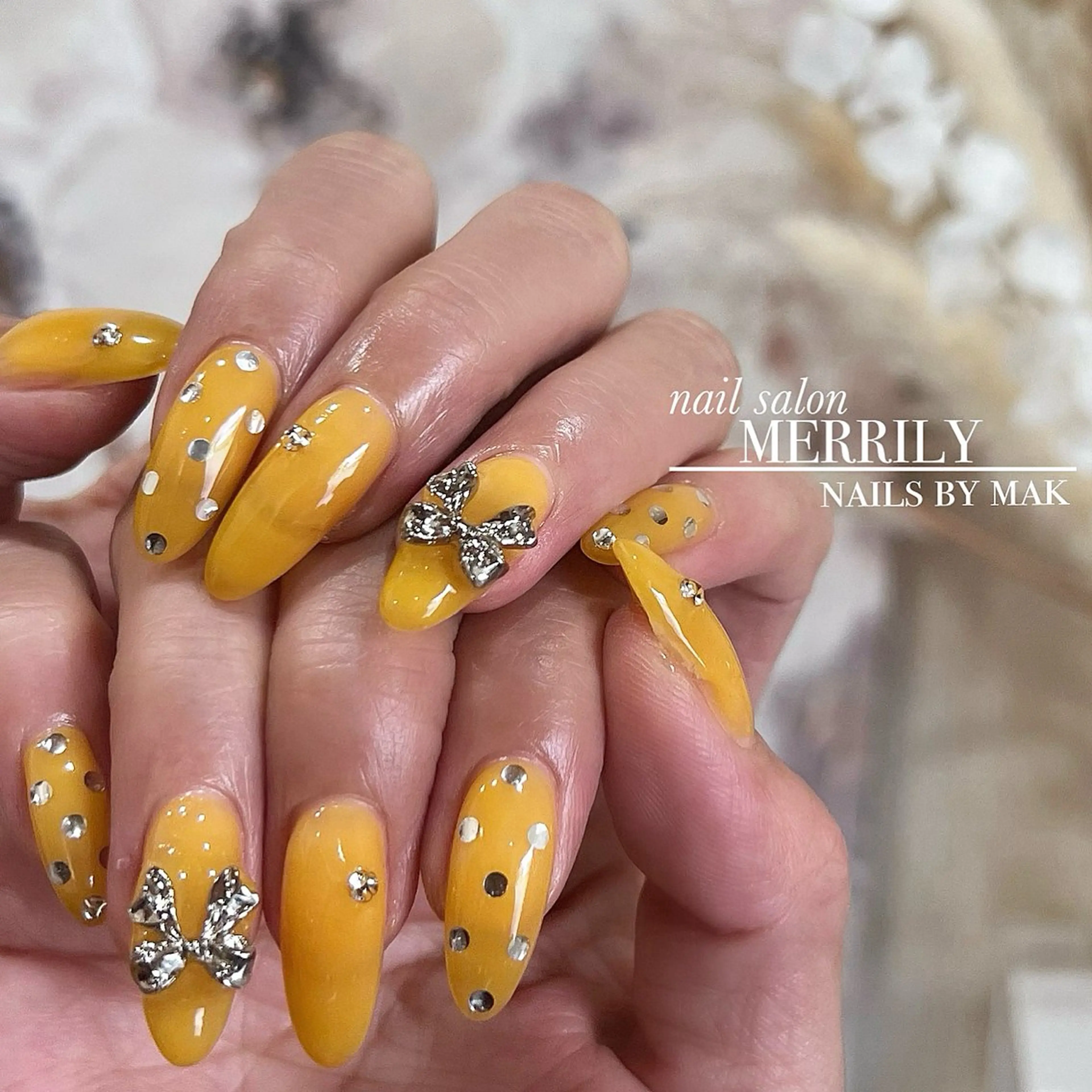 ネイル ガーリー ハンドネイル salon de Cheliのネイルデザイン