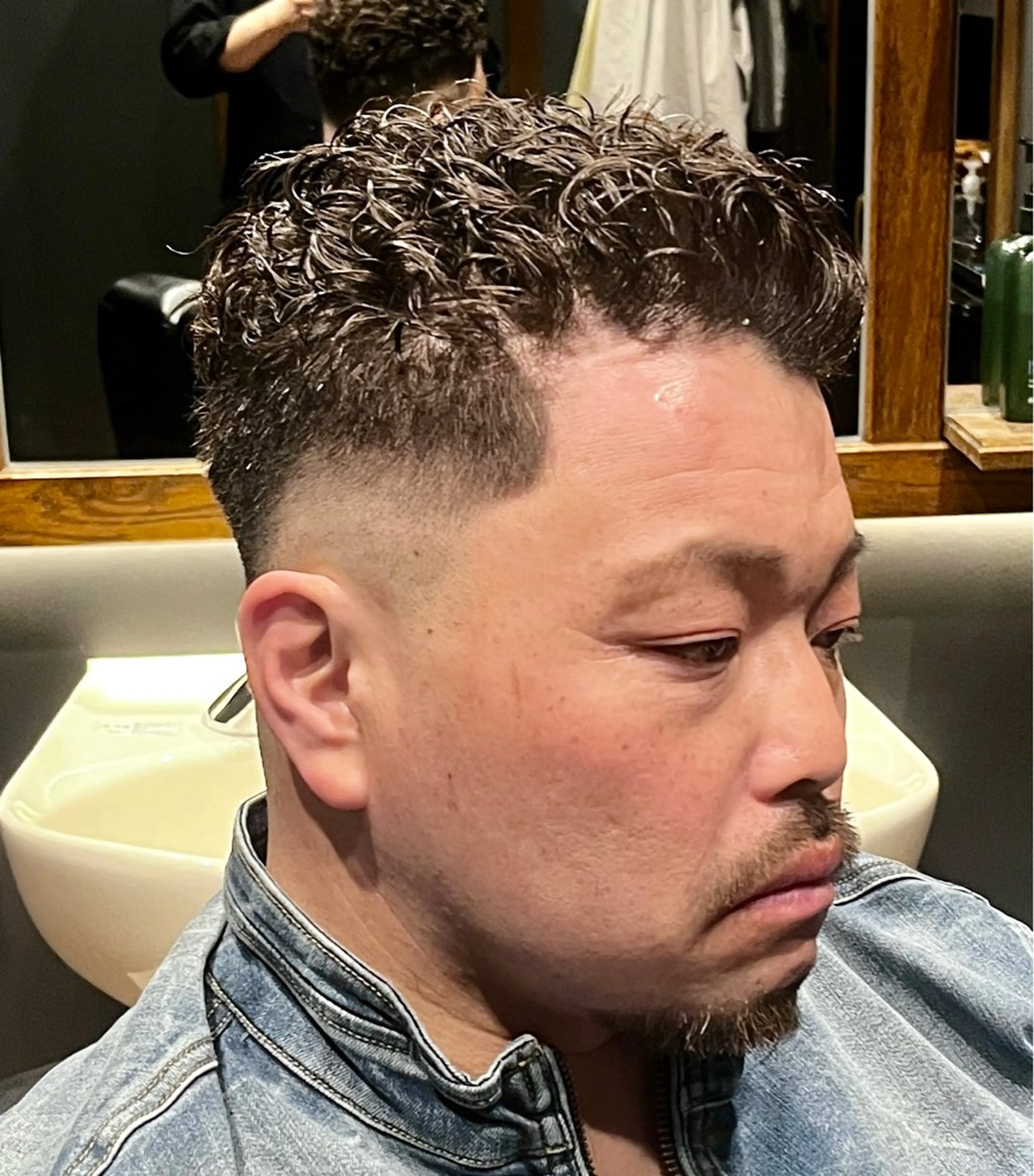 ショート パーマ メンズ メンズパーマ 橋川 飛鷲のヘアスタイル