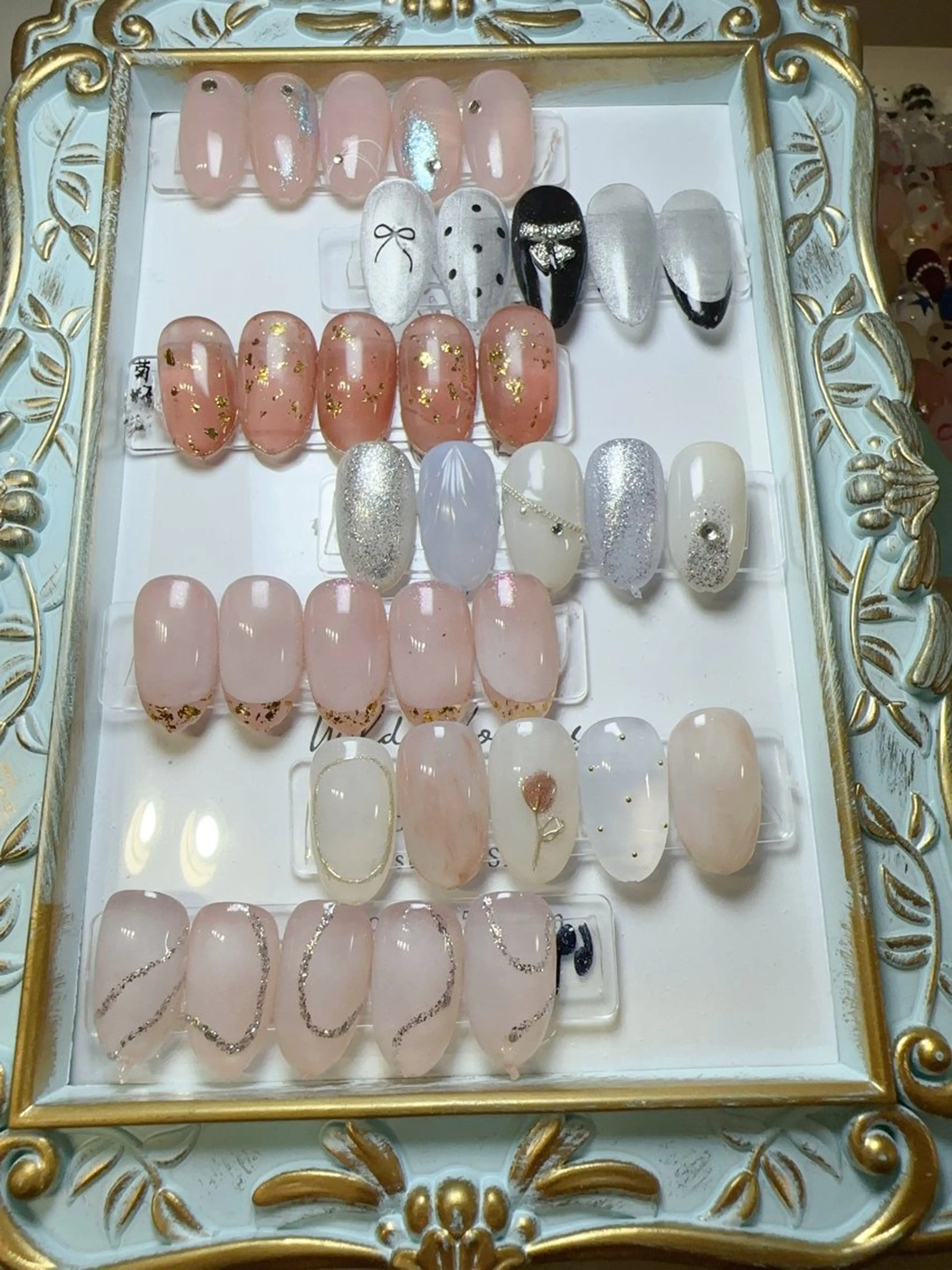 ネイル ハンドネイル NAIL CIRCLESのネイルデザイン