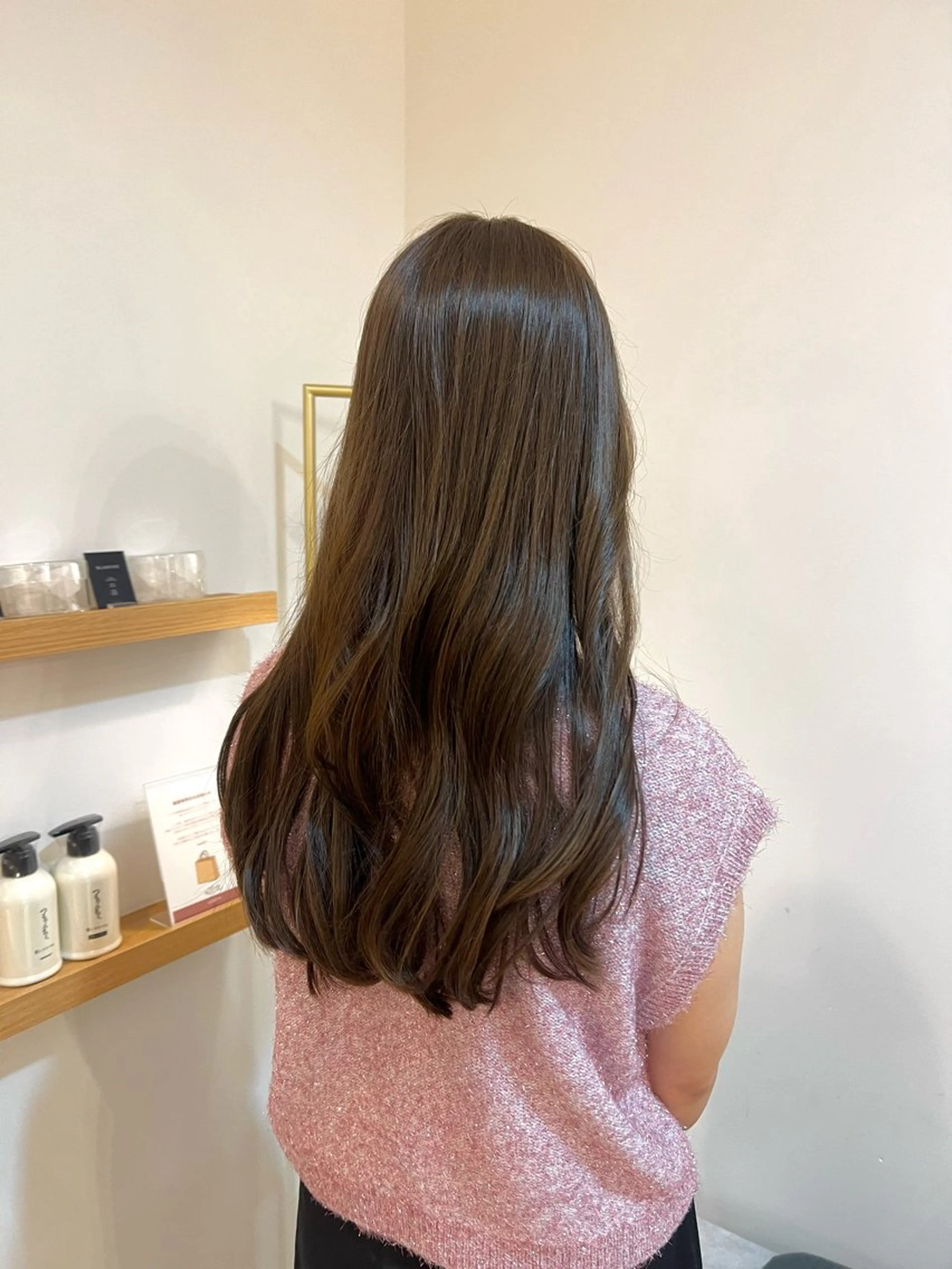 ロング カラー ベージュカラー ブリーチ 透明感カラー ダブルカラー グレージュ ヘアカラー トリートメント 艶カラー/透明感 /ヒグチアオイのヘアスタイル