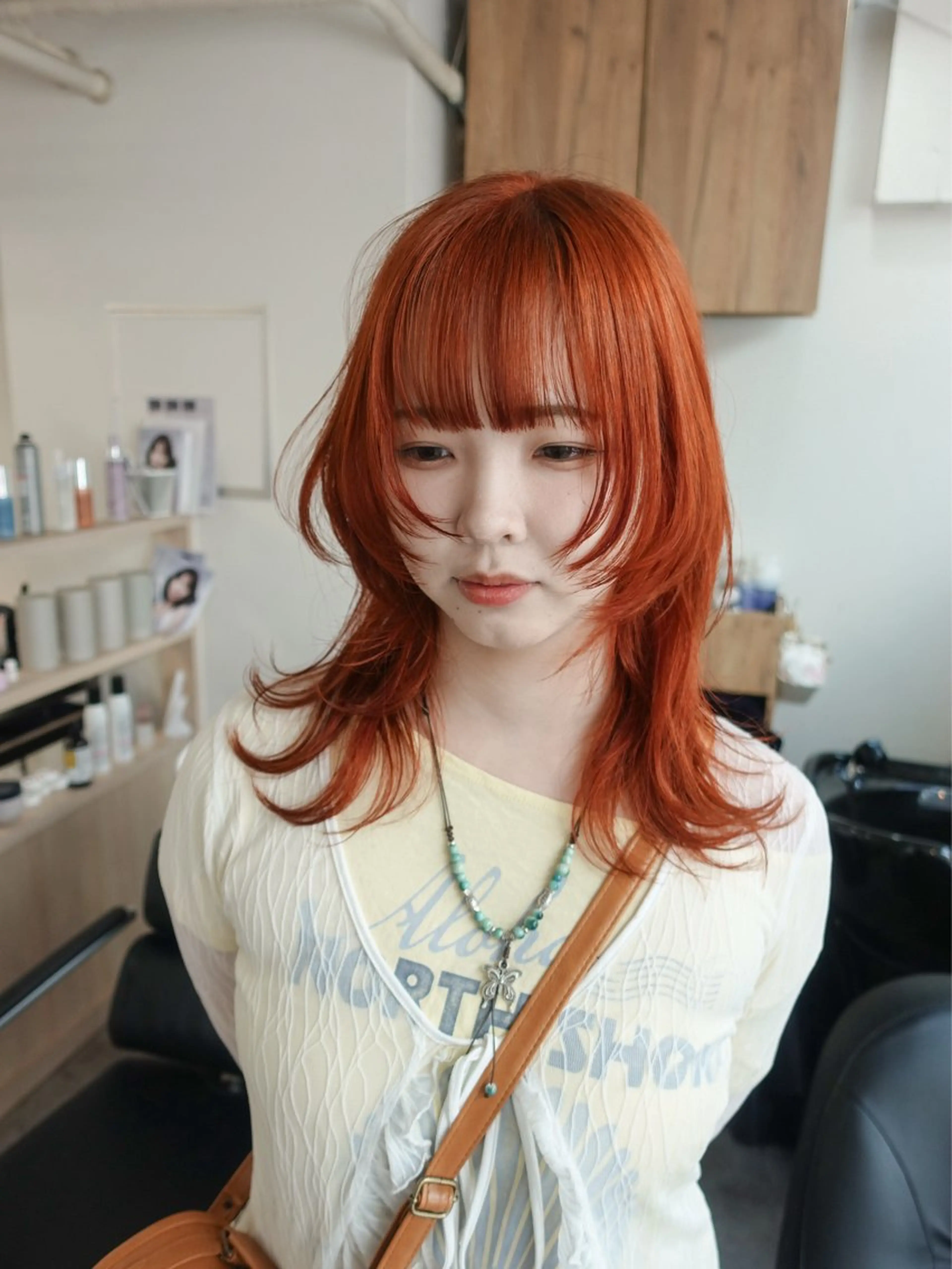 【🐰2回目クーポン🐰】 カット+ケアブリーチカラー+トリートメントの写真