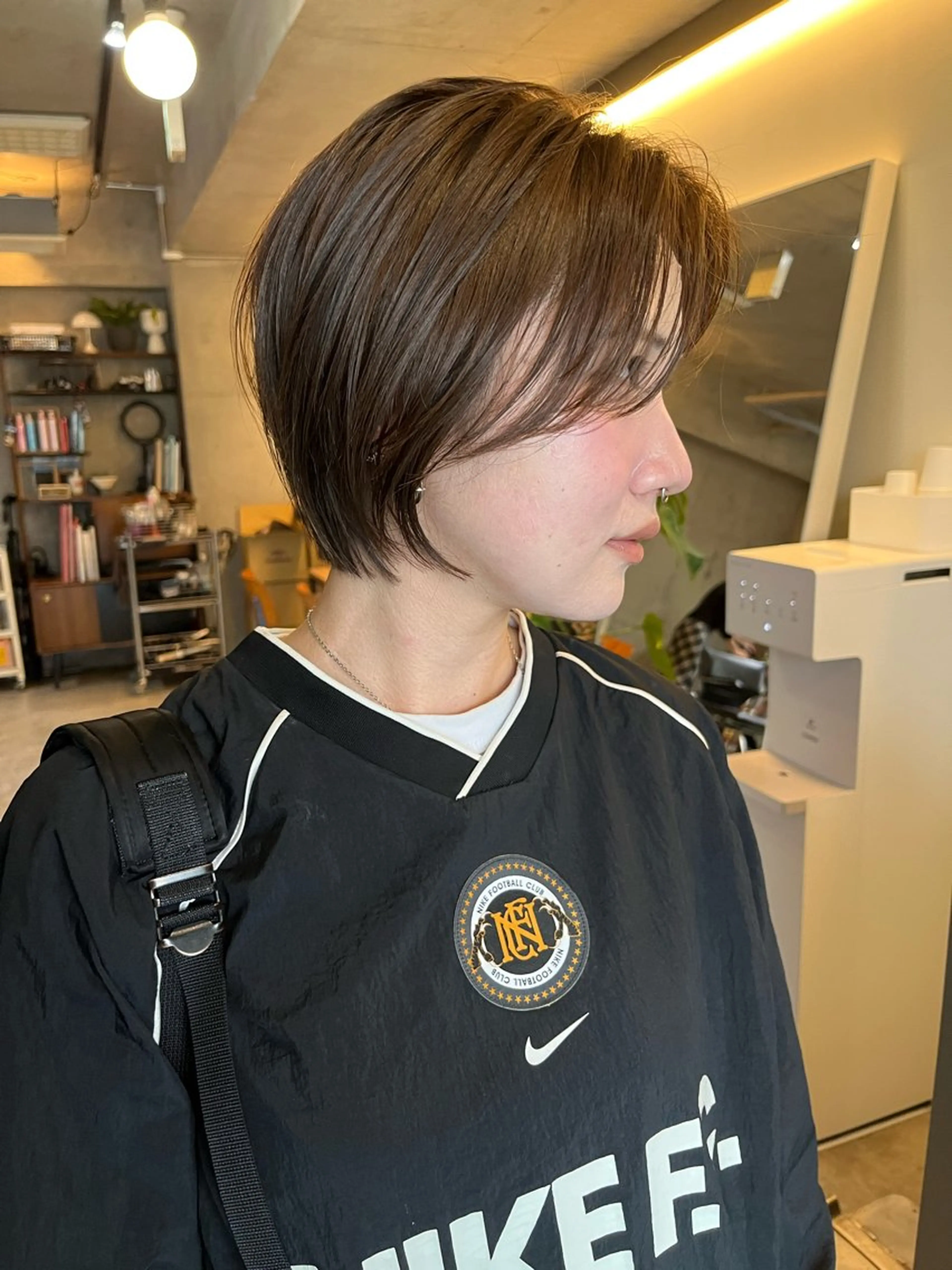 ショート カット レイヤーカット\ウル フ　chinatsuのヘアスタイル