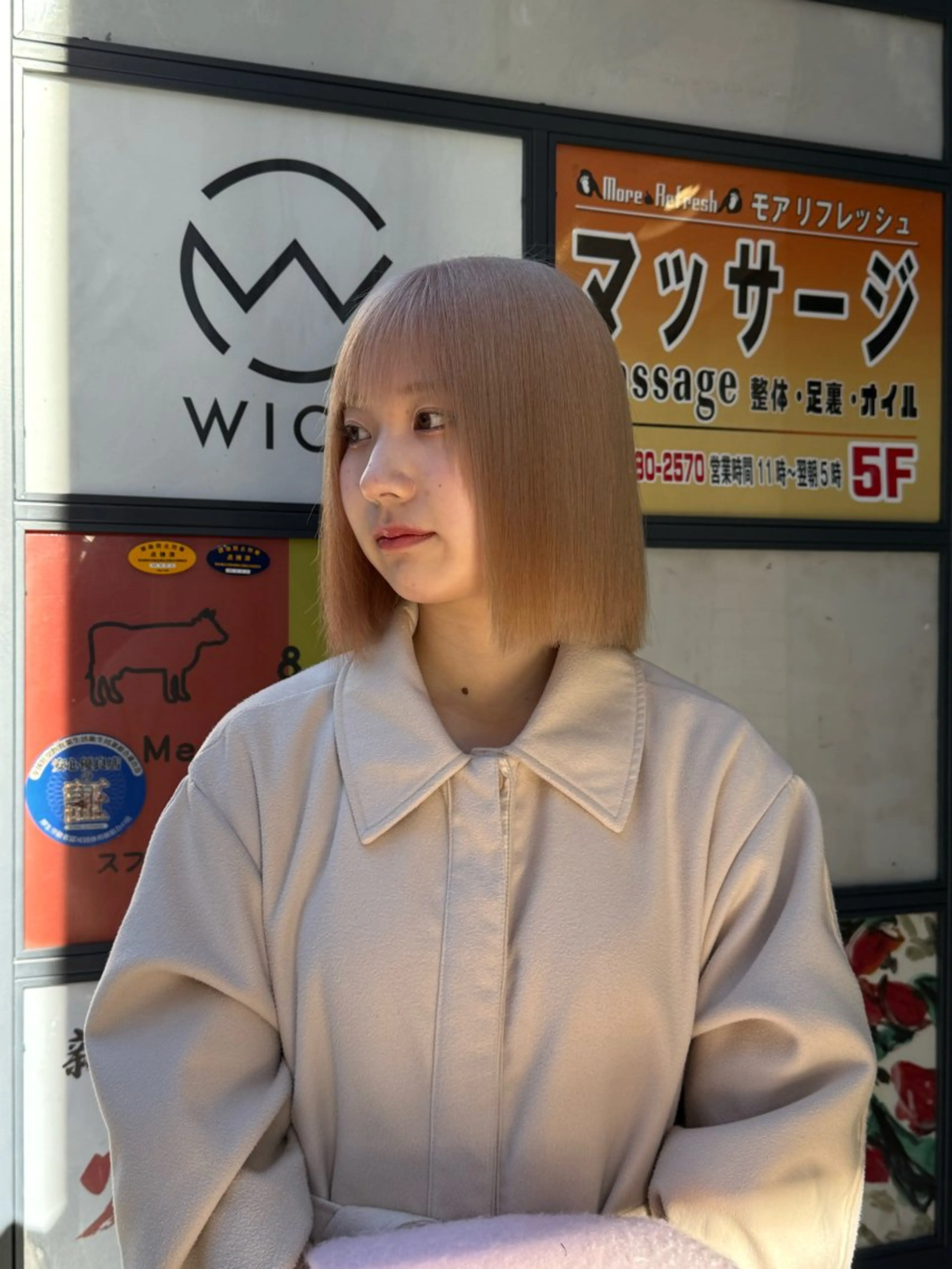 ロング カラー ベージュカラー ミルクティーベージュ ヘアカラー 【🥀履歴修正🥀】 ハイトーン職人/拓真のヘアスタイル