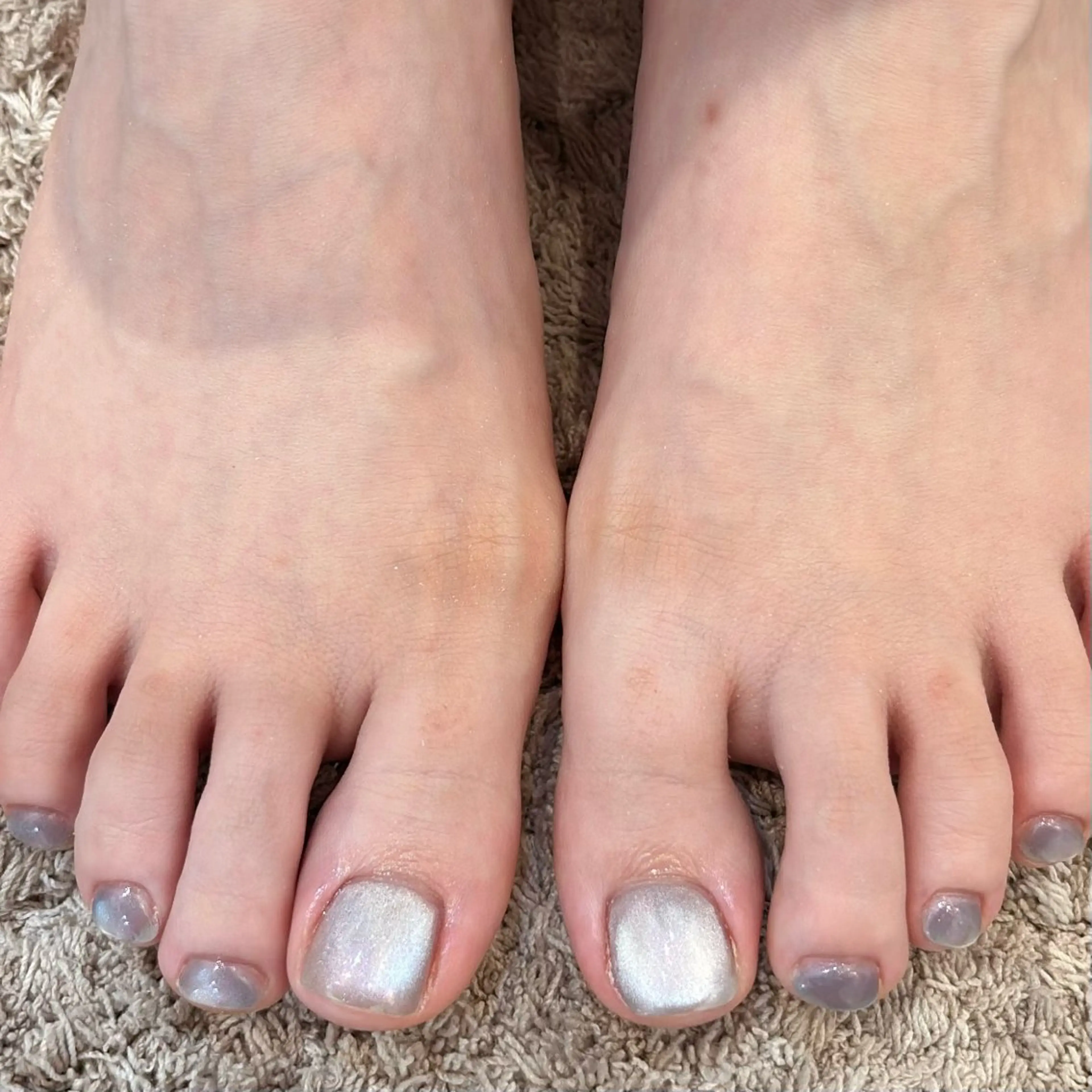 ネイル マグネットネイル 東 咲良のネイルデザイン