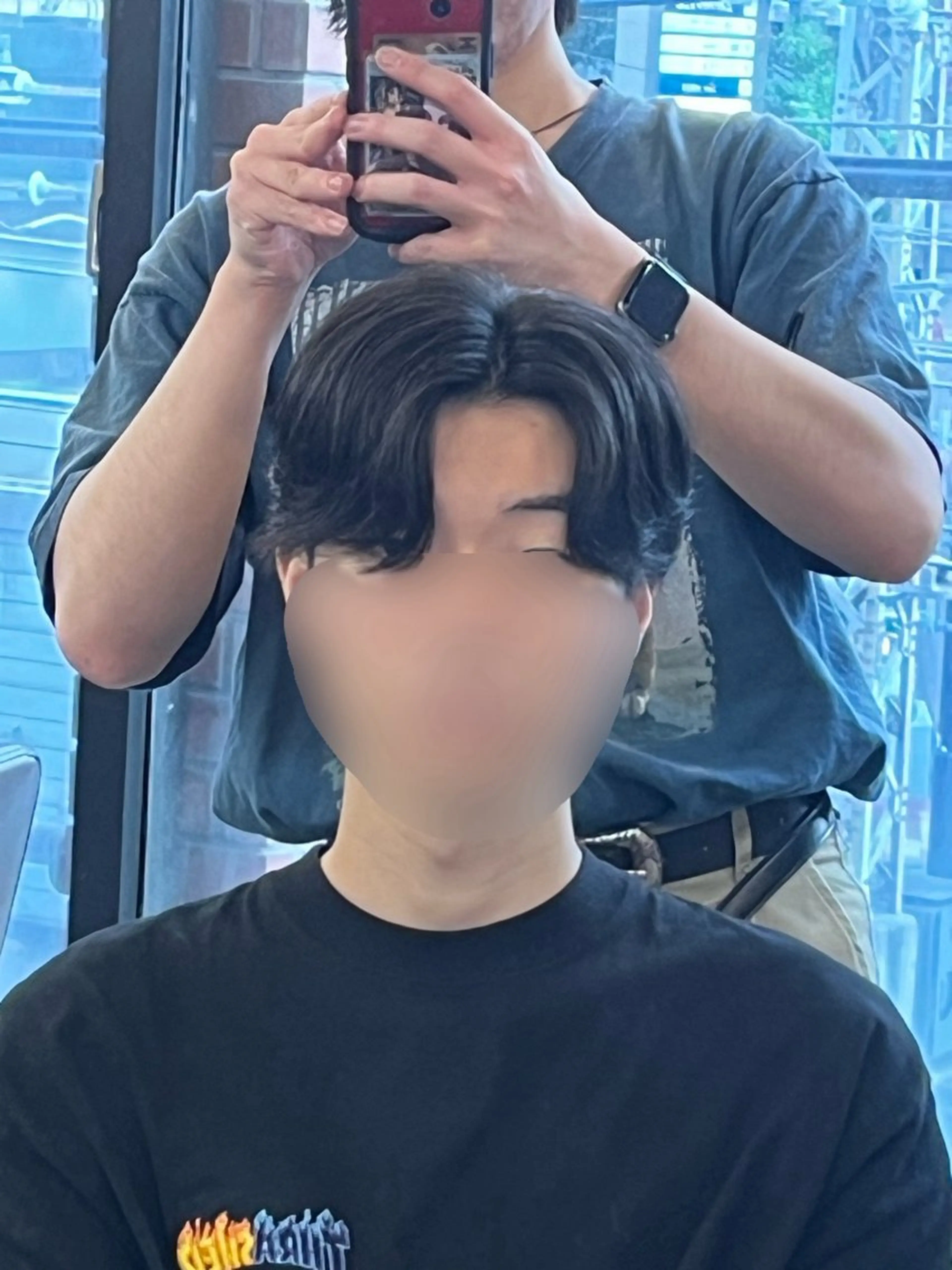 ショート パーマ メンズ カルマパーマ メンズパーマ カット パーマ 韓国メンズヘア/ 毛流れヘア　須田龍世のヘアスタイル