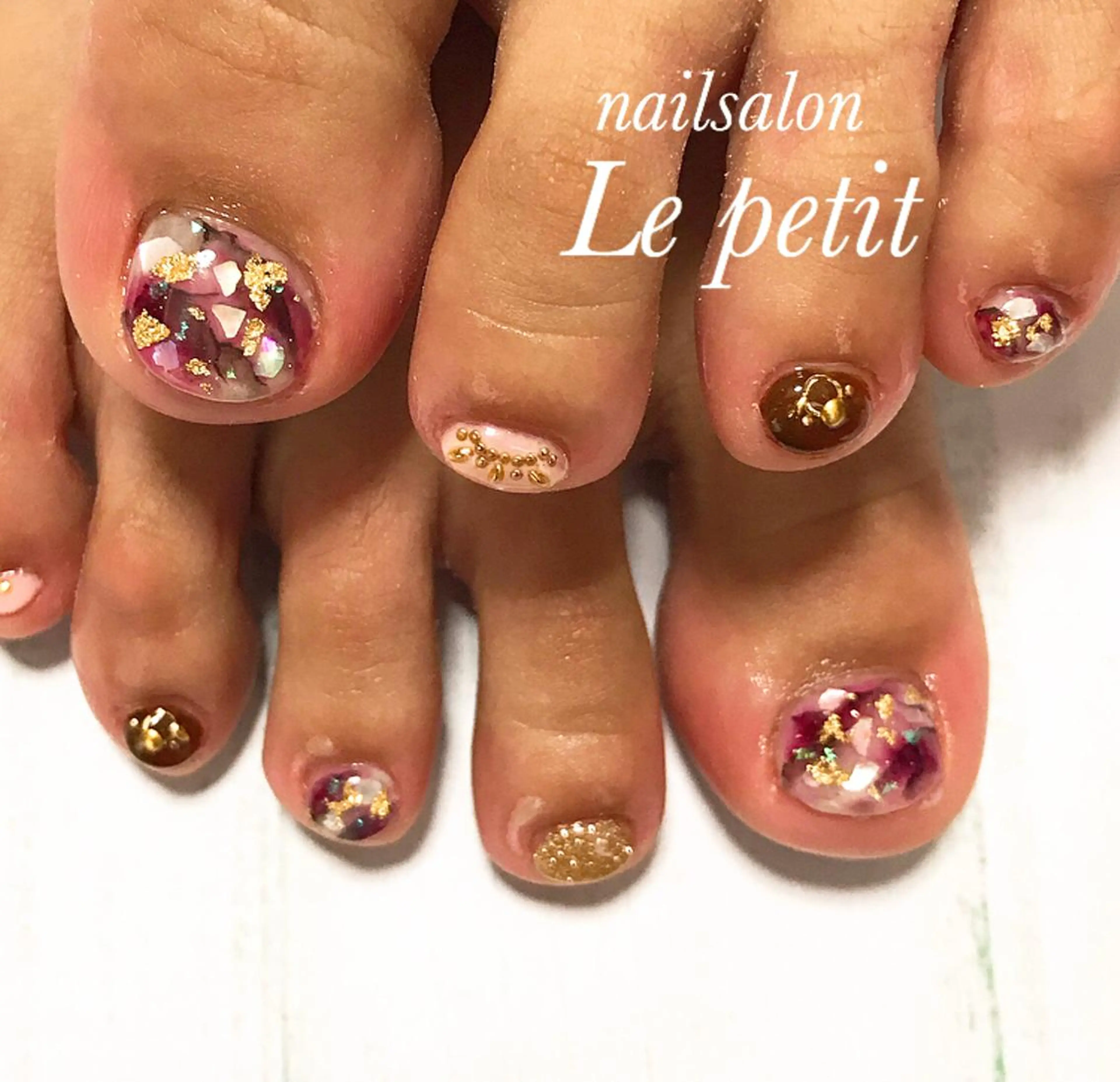 ネイル 石野 広佳のネイルデザイン