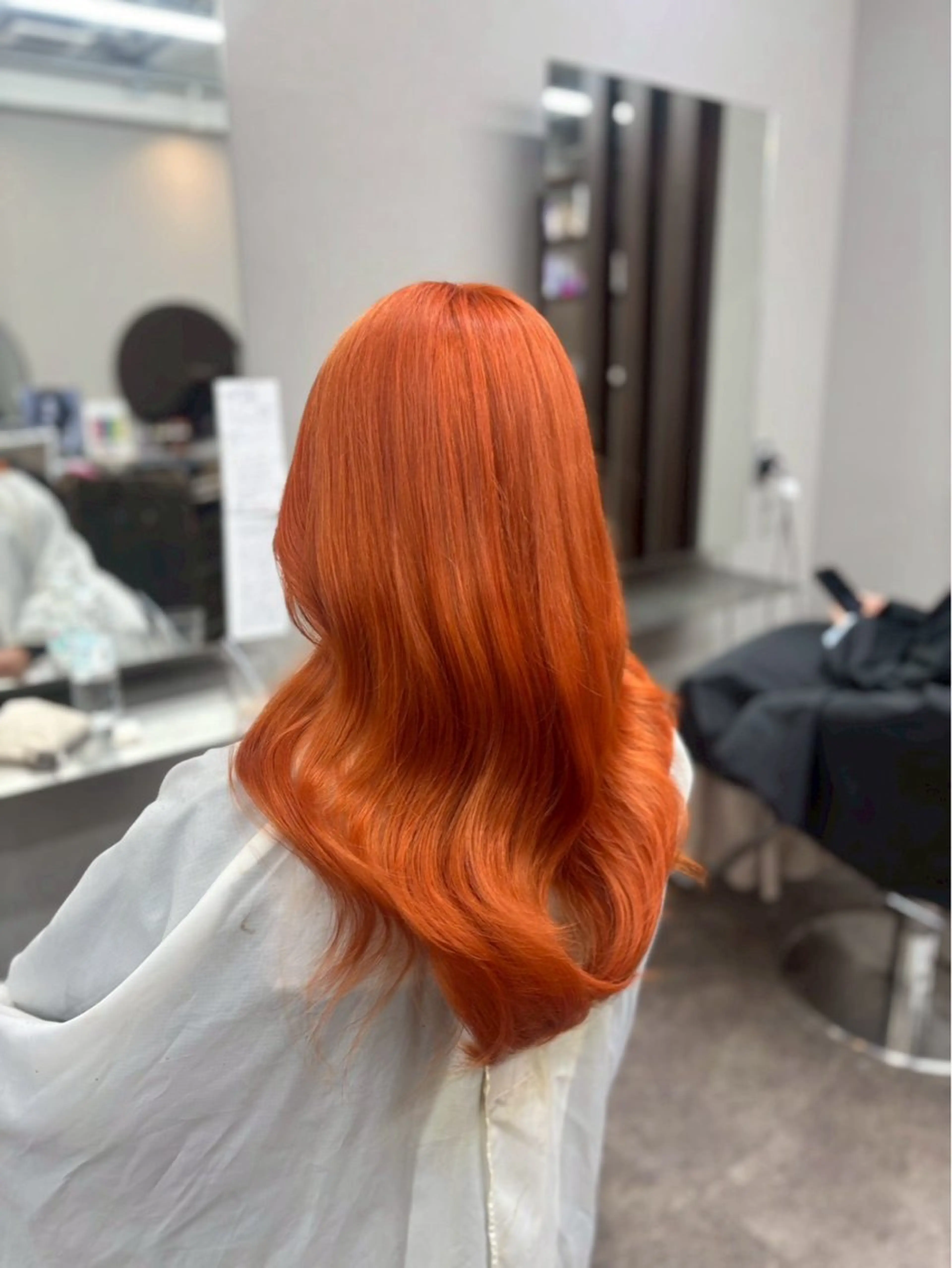 カラー 一宮 淚のヘアスタイル
