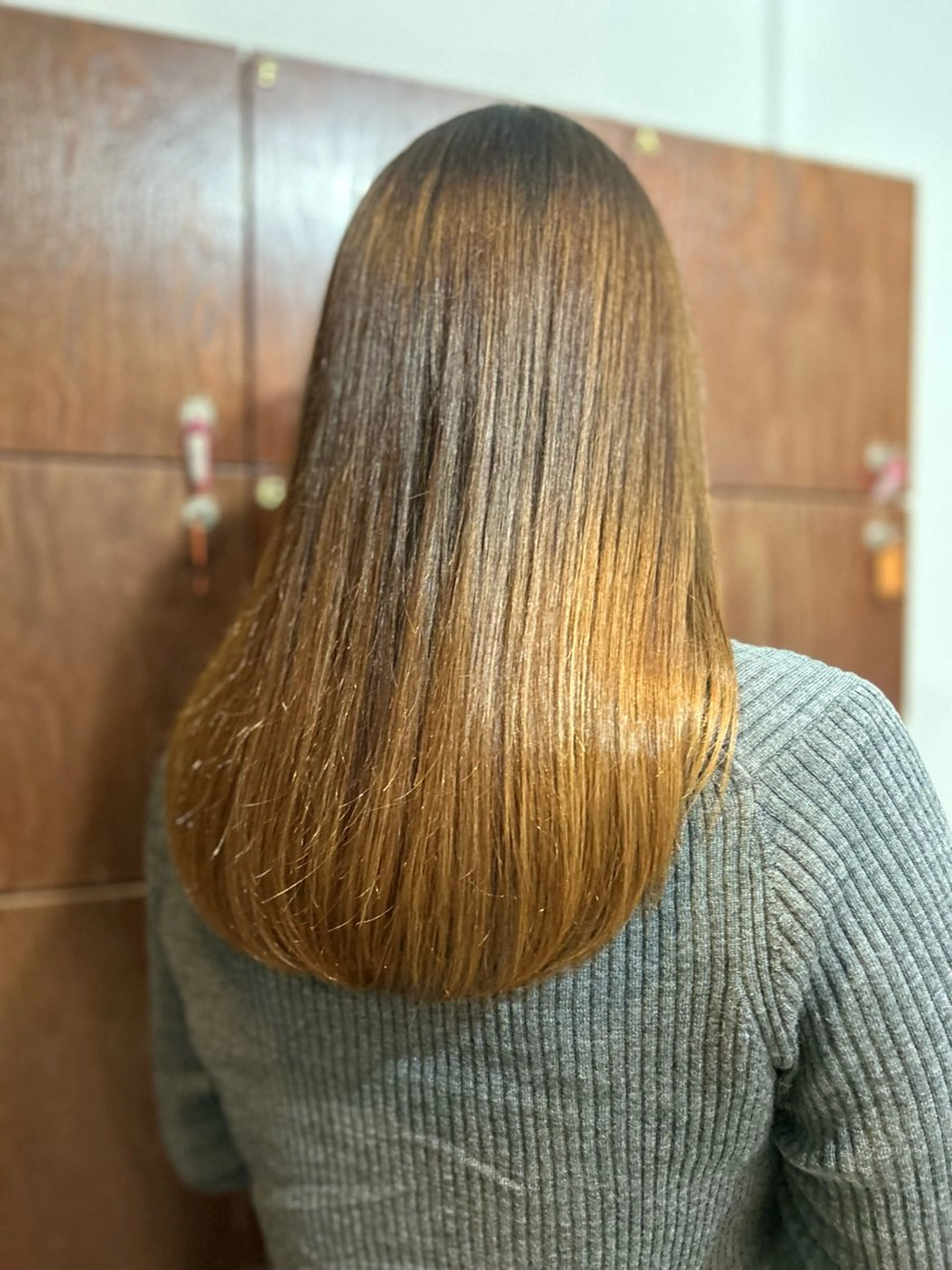 ロング 天使の羽バング・フェザーバング 韓国風ヘア レイヤーカット ロング ローレイヤー 💜ひな💜縮毛矯正 /透明感/韓国ヘアのヘアスタイル