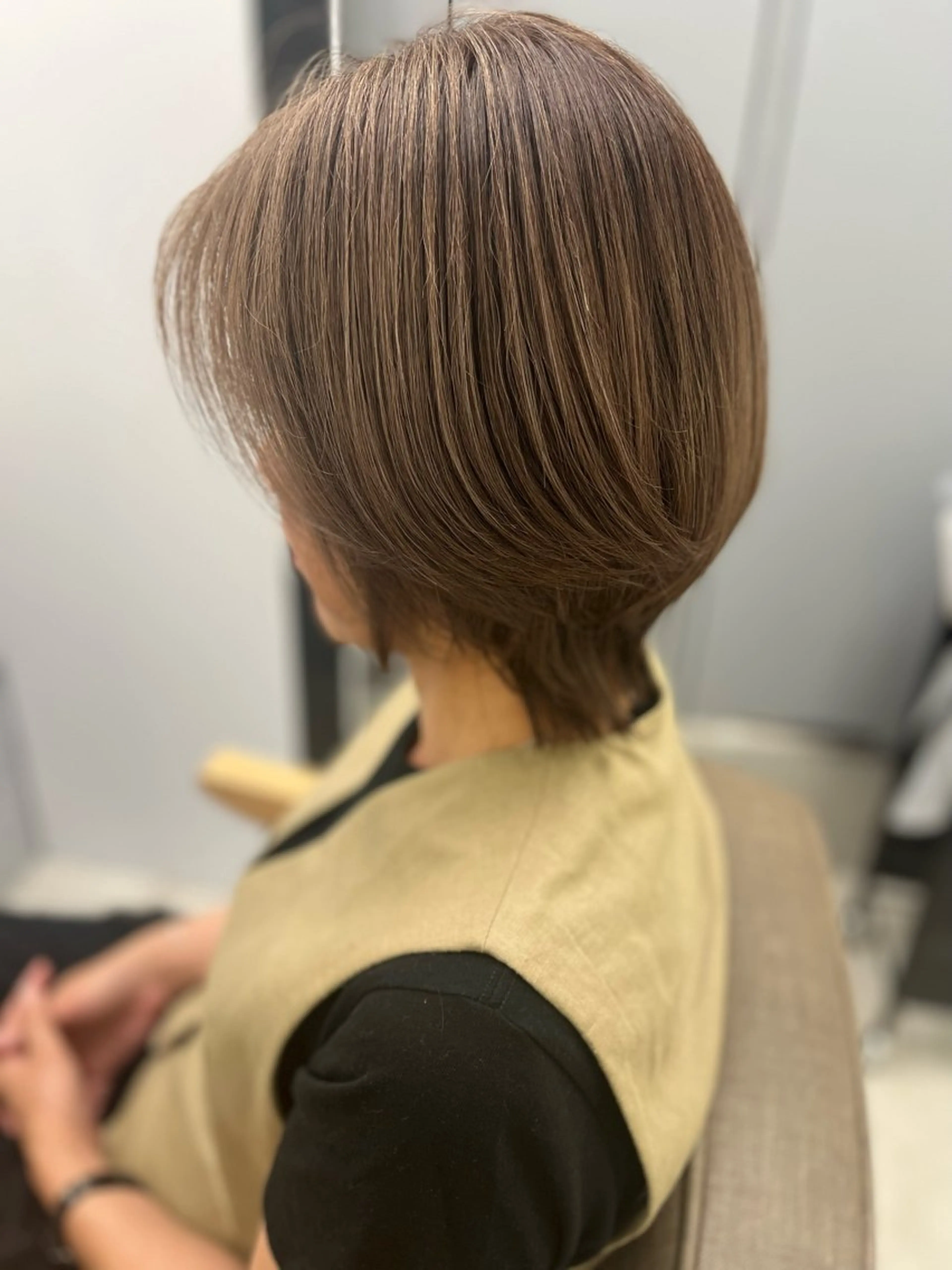 ショート 難波/白髪ぼかし/ KAORIのヘアスタイル