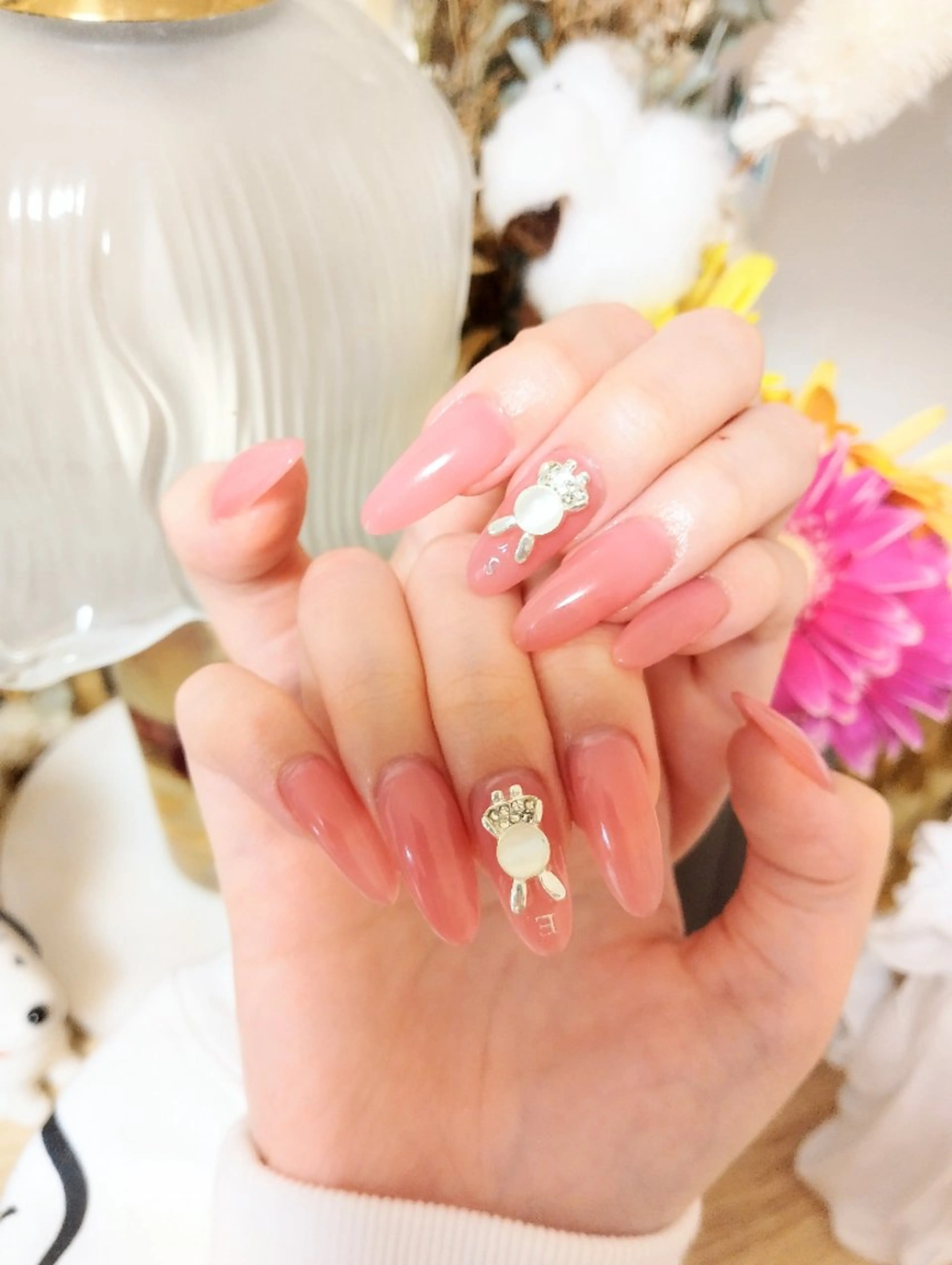 ネイル ネイルチップ ハンドネイル ハンドケア ＤI'A ネイルサロンのネイルデザイン