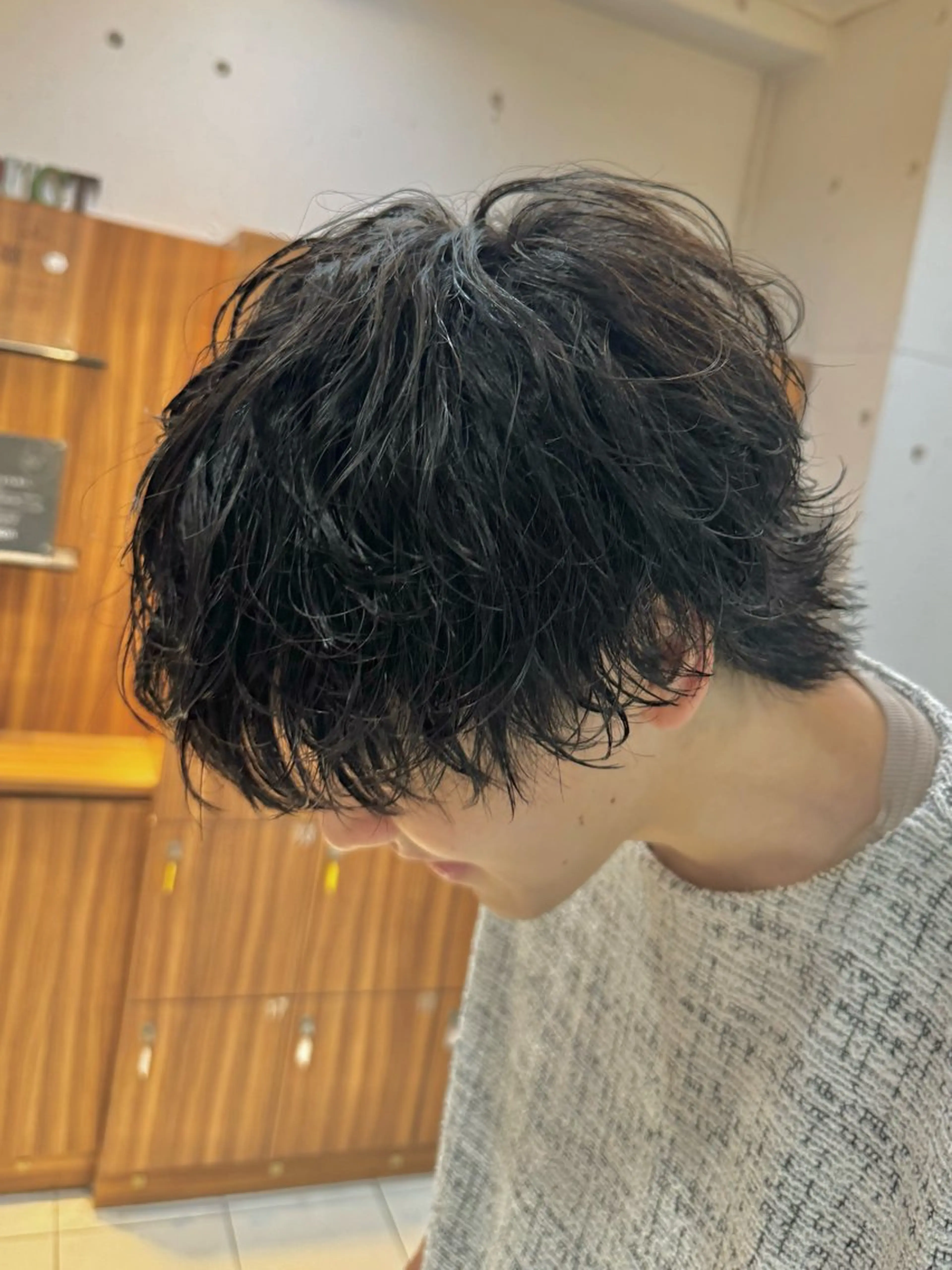 メンズ 髪質改善×白髪ぼかし 美容師✂️武澤龍賀のヘアスタイル